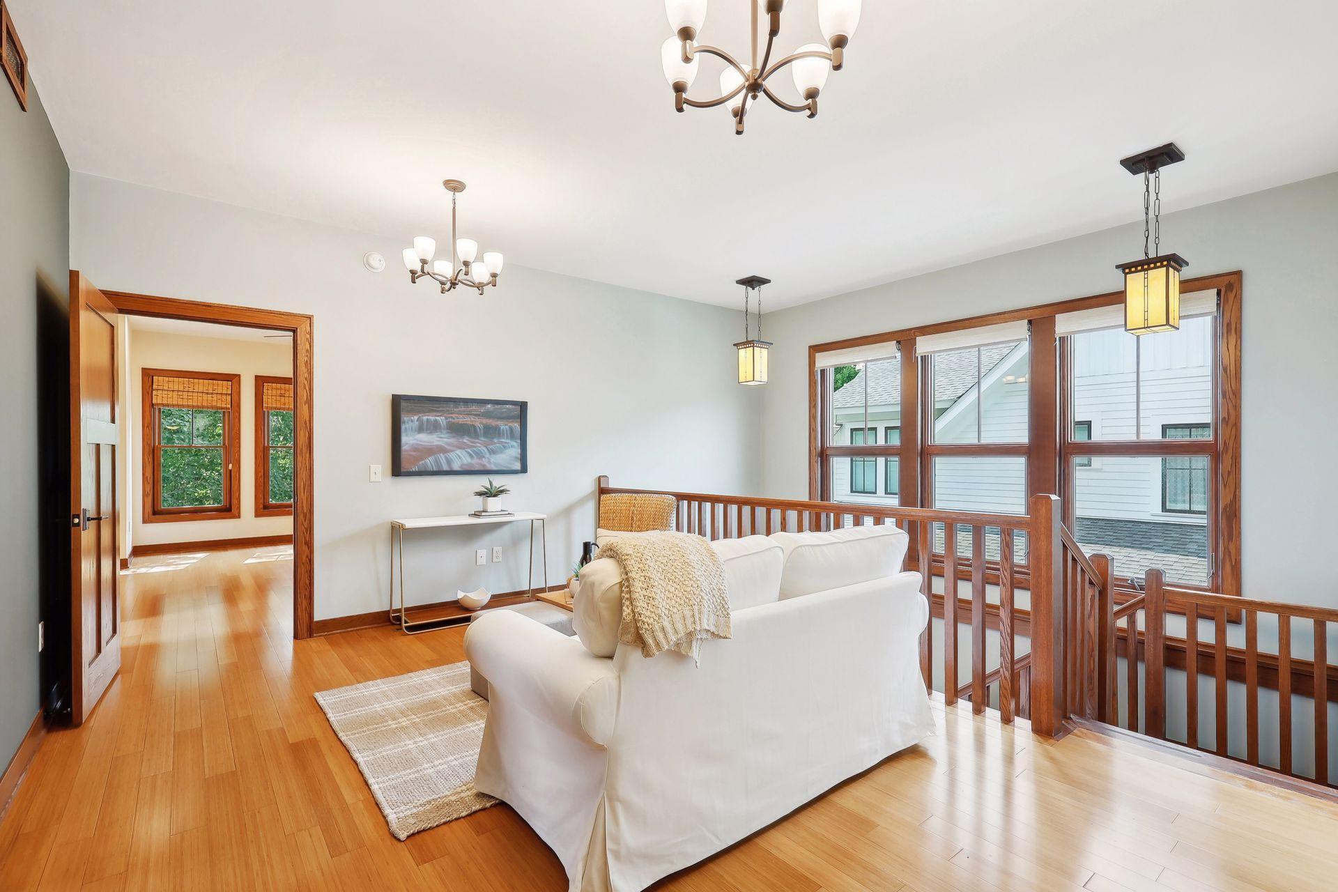 4216 Zenith Avenue S