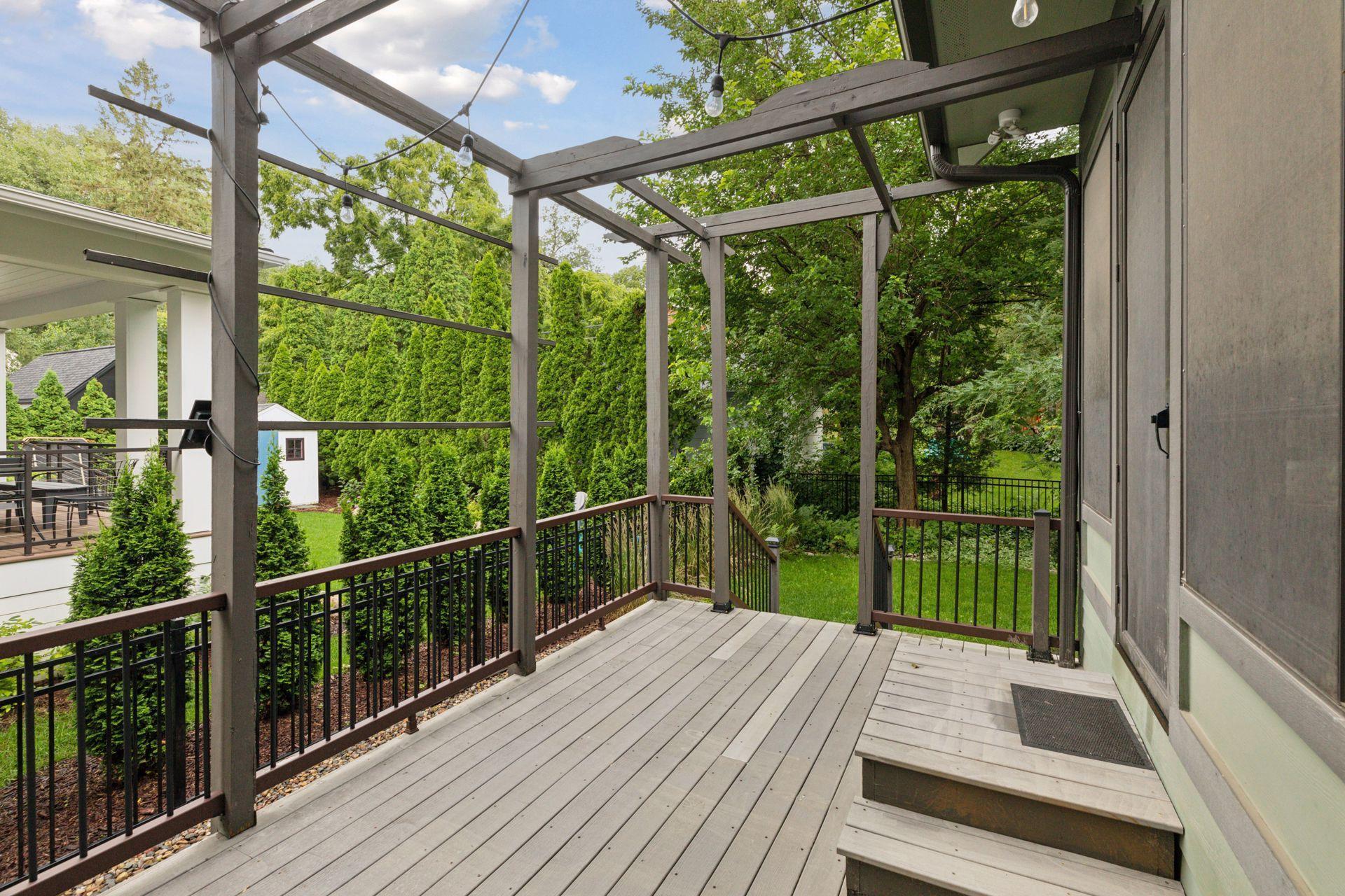 4216 Zenith Avenue S