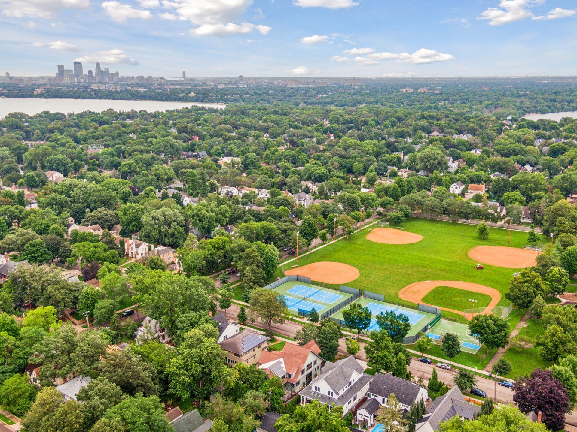 4216 Zenith Avenue S