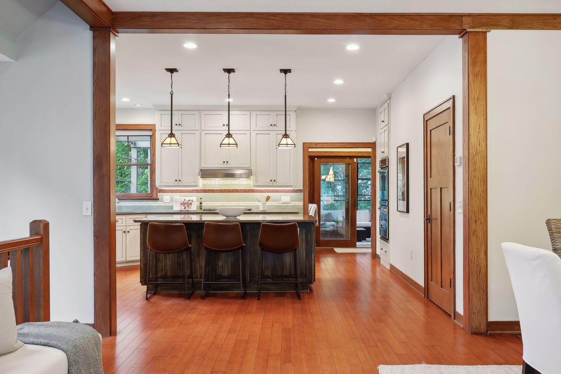 4216 Zenith Avenue S