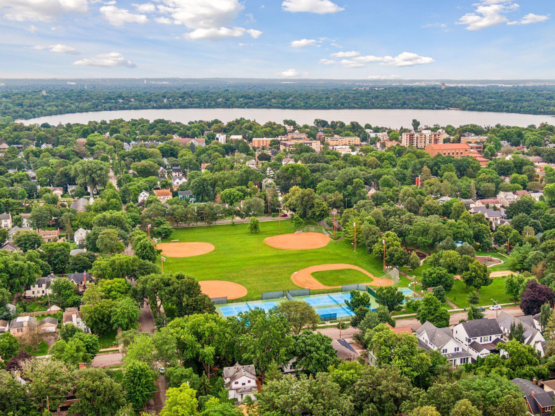 4216 Zenith Avenue S