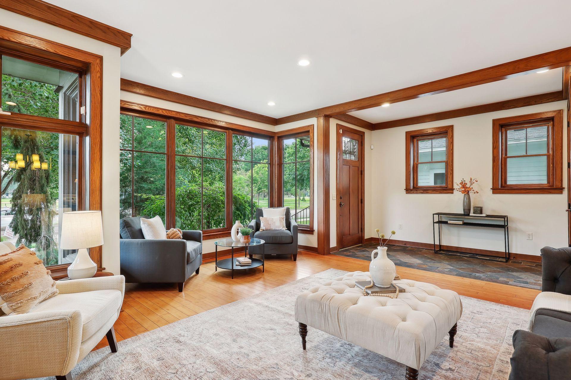 4216 Zenith Avenue S