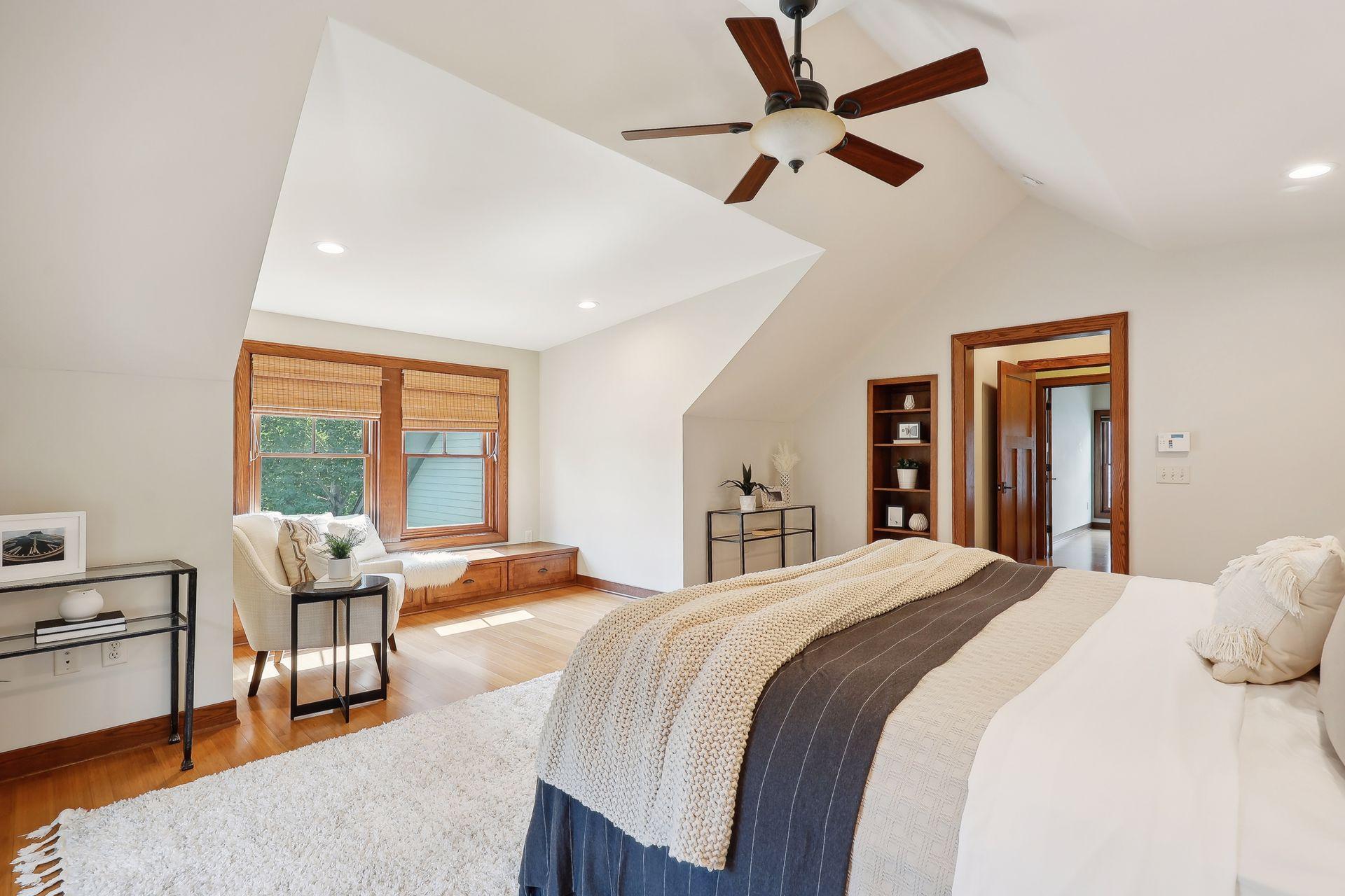 4216 Zenith Avenue S