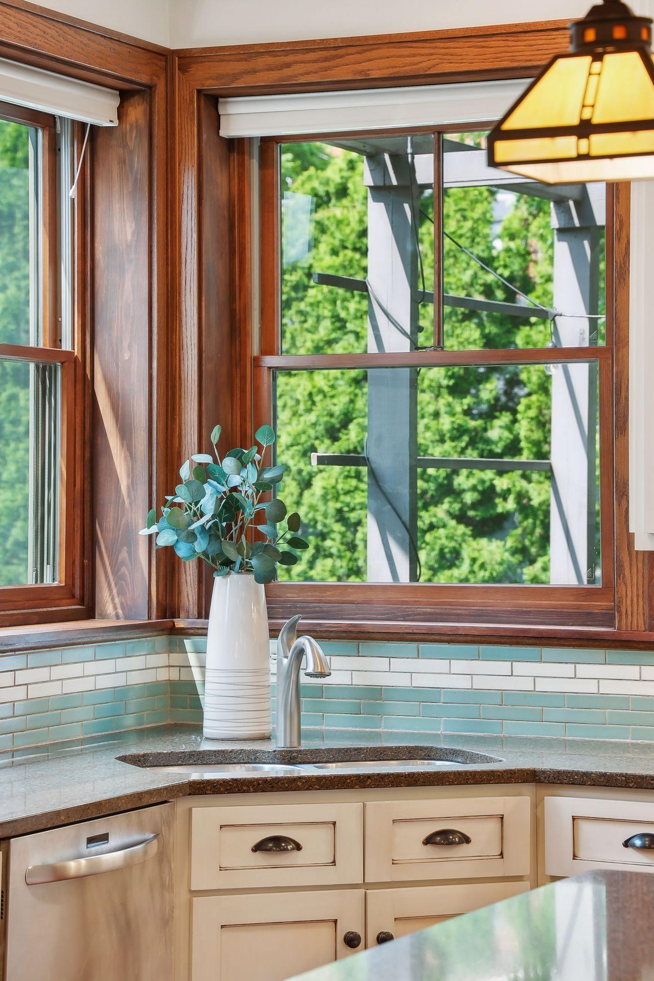 4216 Zenith Avenue S