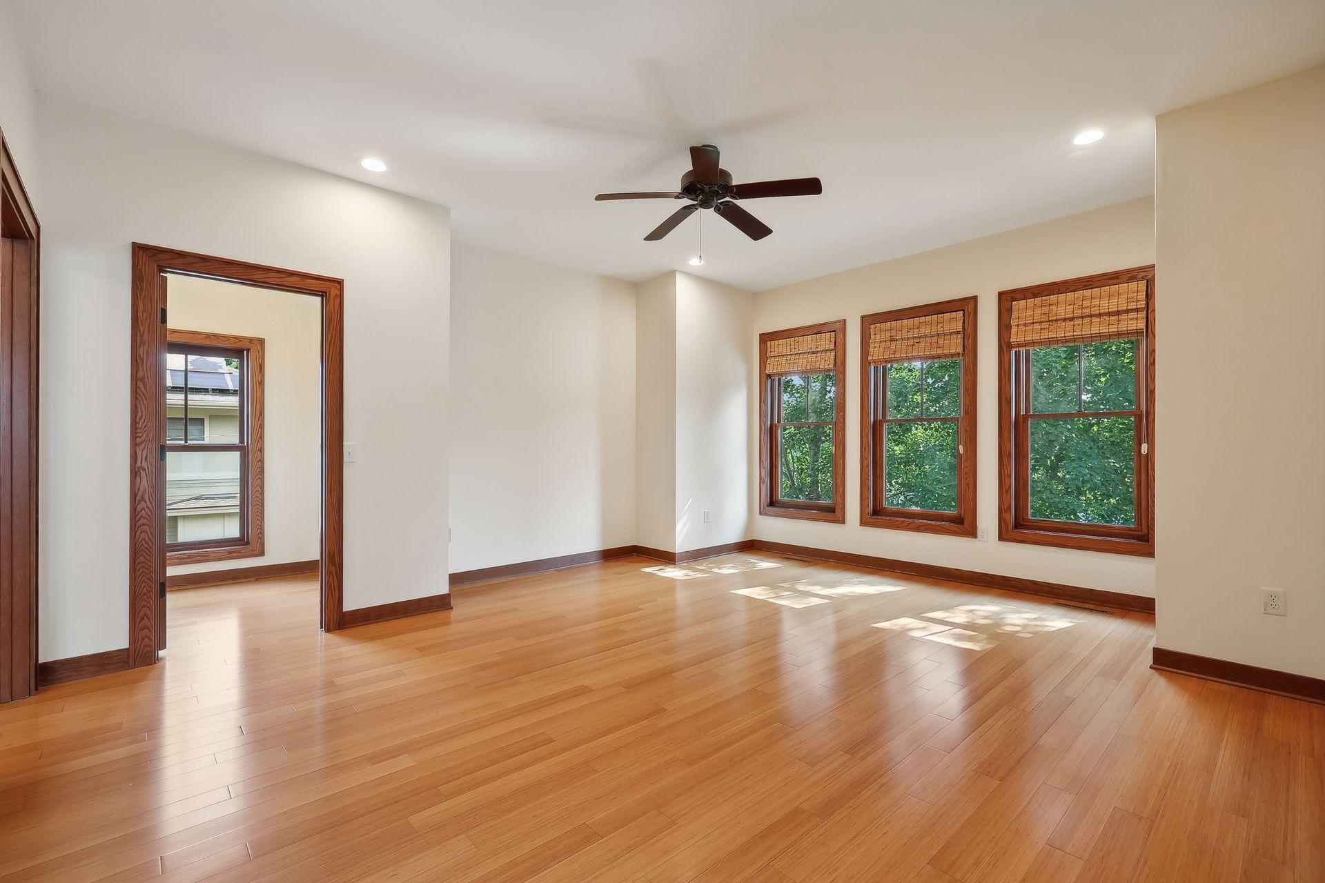 4216 Zenith Avenue S