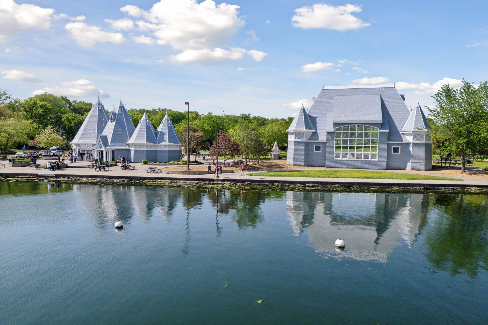 4216 Zenith Avenue S