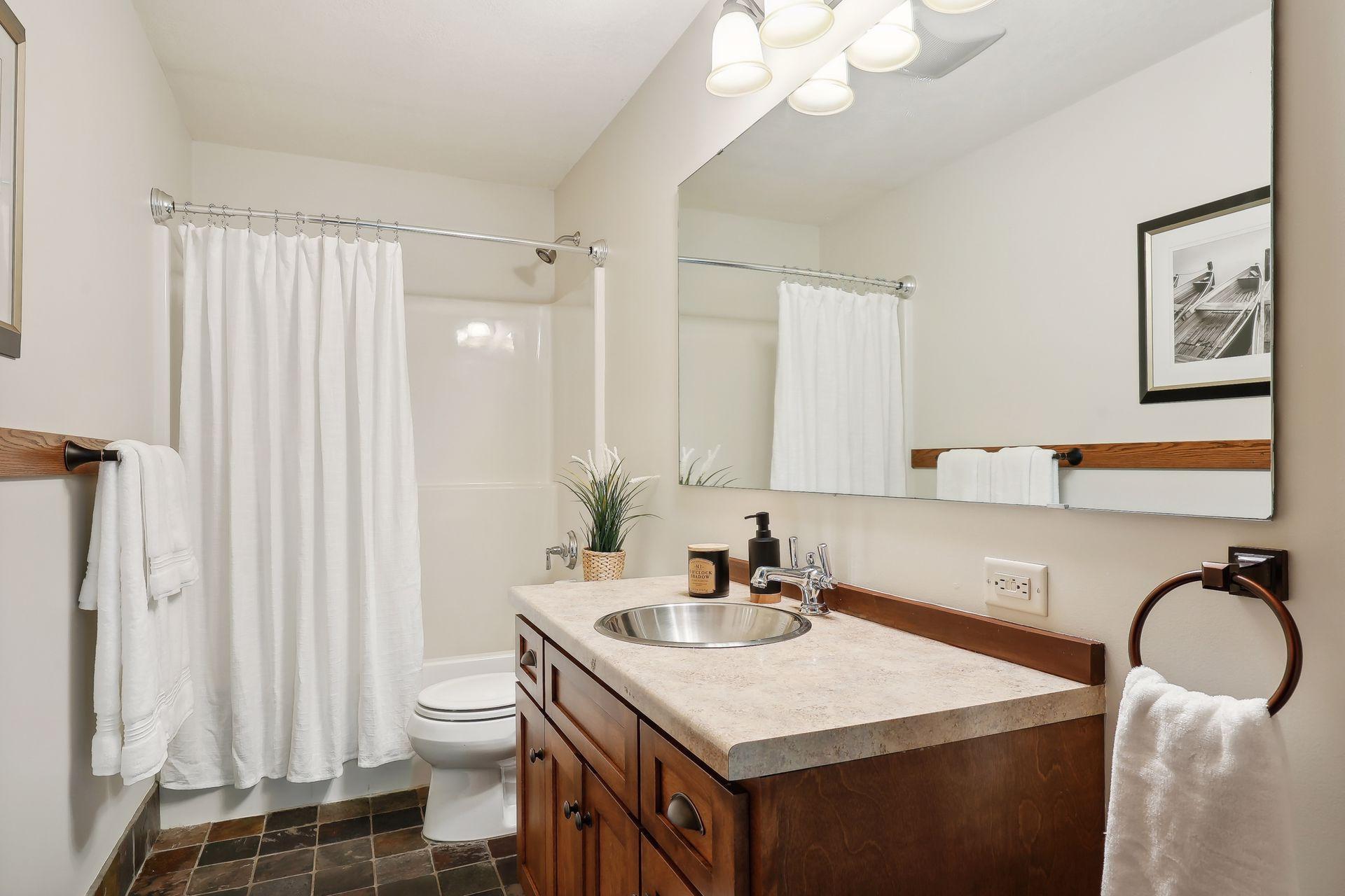 4216 Zenith Avenue S