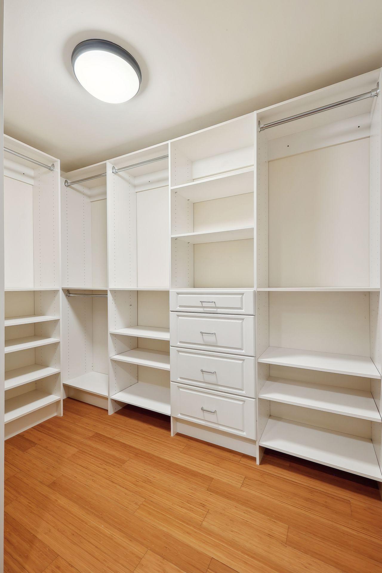 4216 Zenith Avenue S