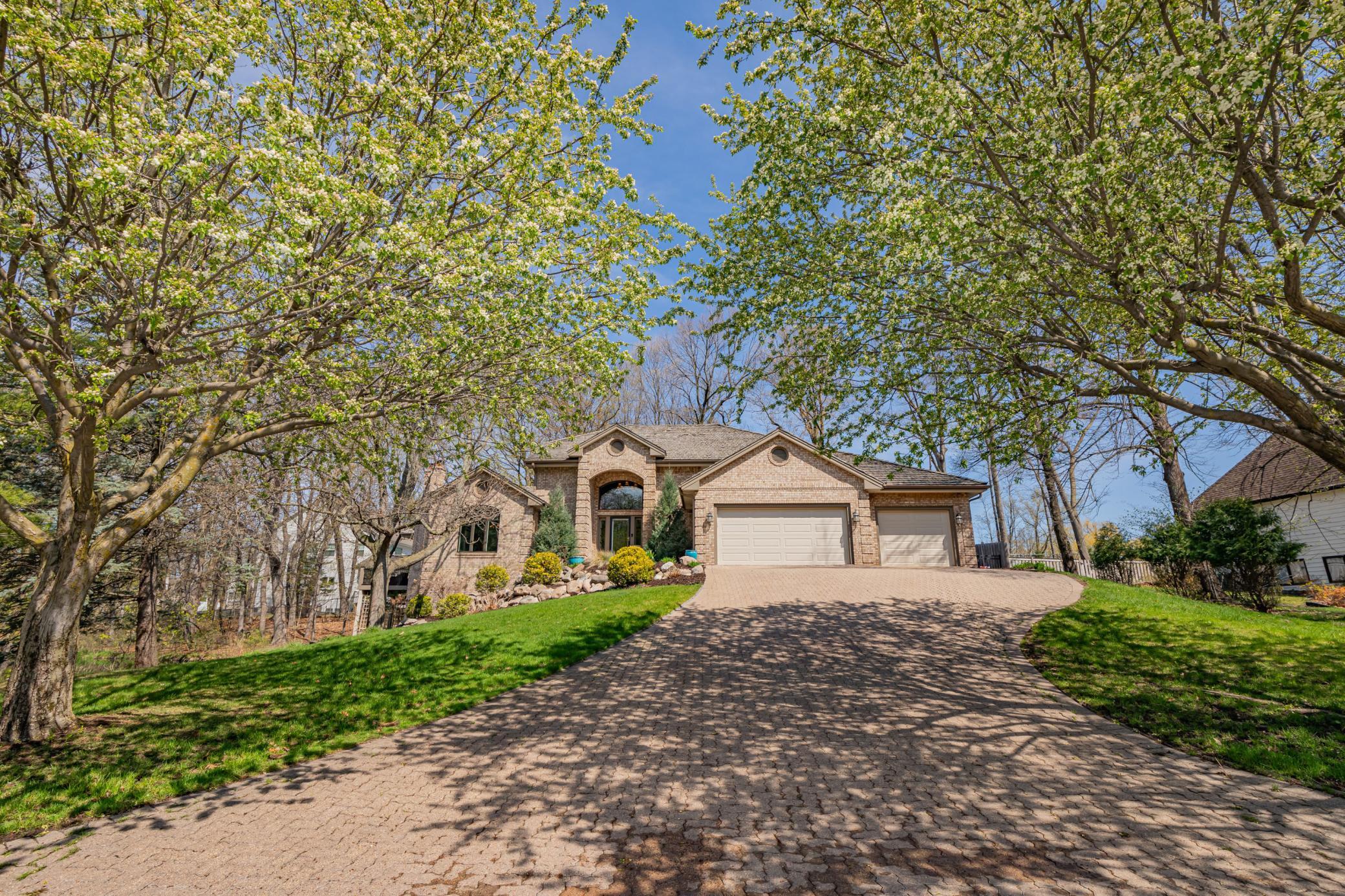 1714 Pondview Terrace