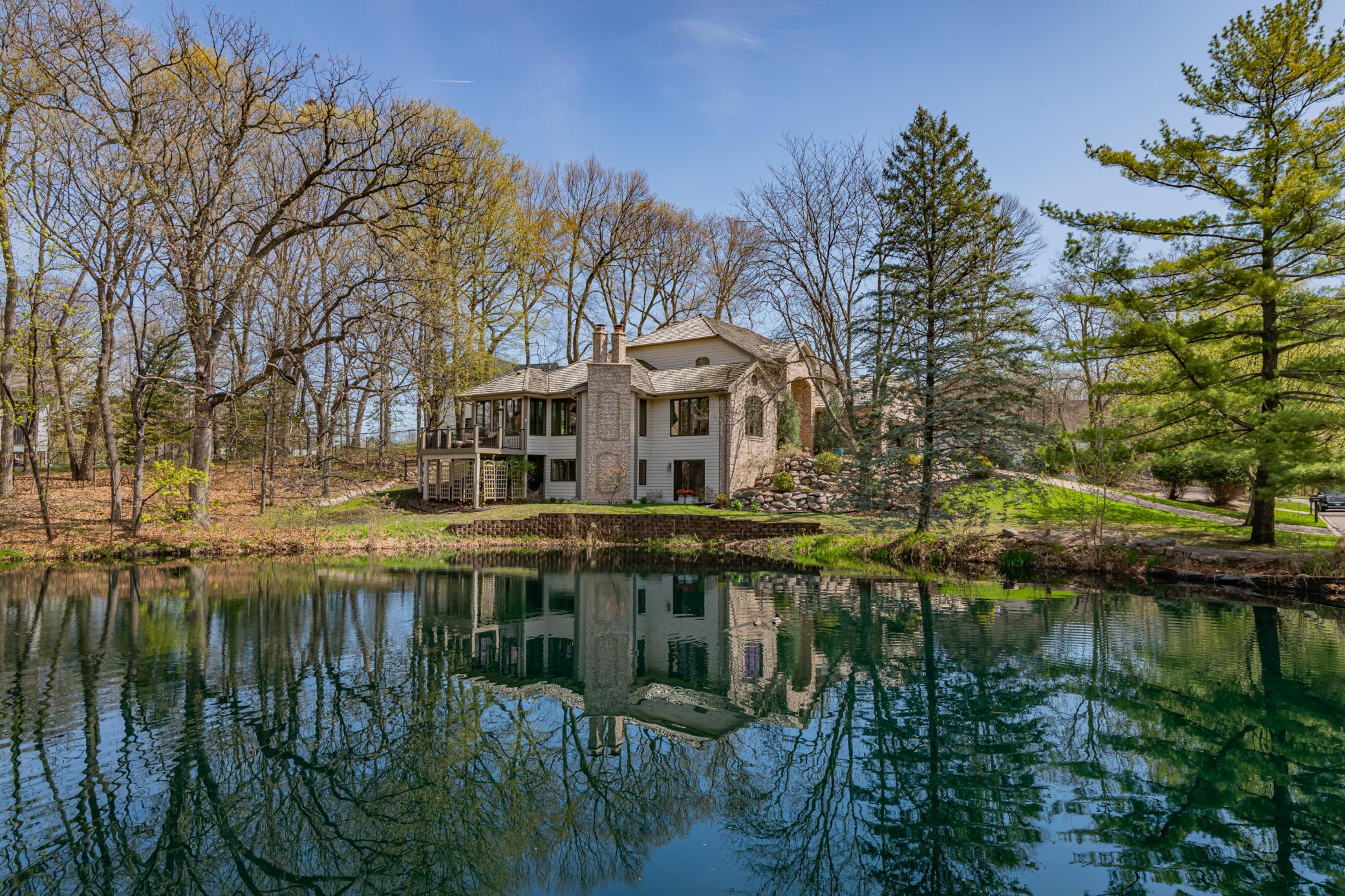 1714 Pondview Terrace