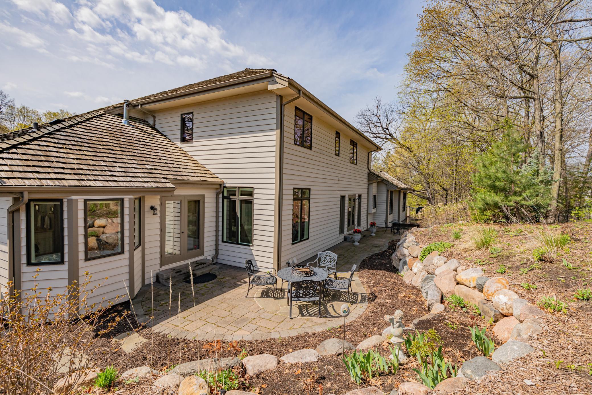 1714 Pondview Terrace