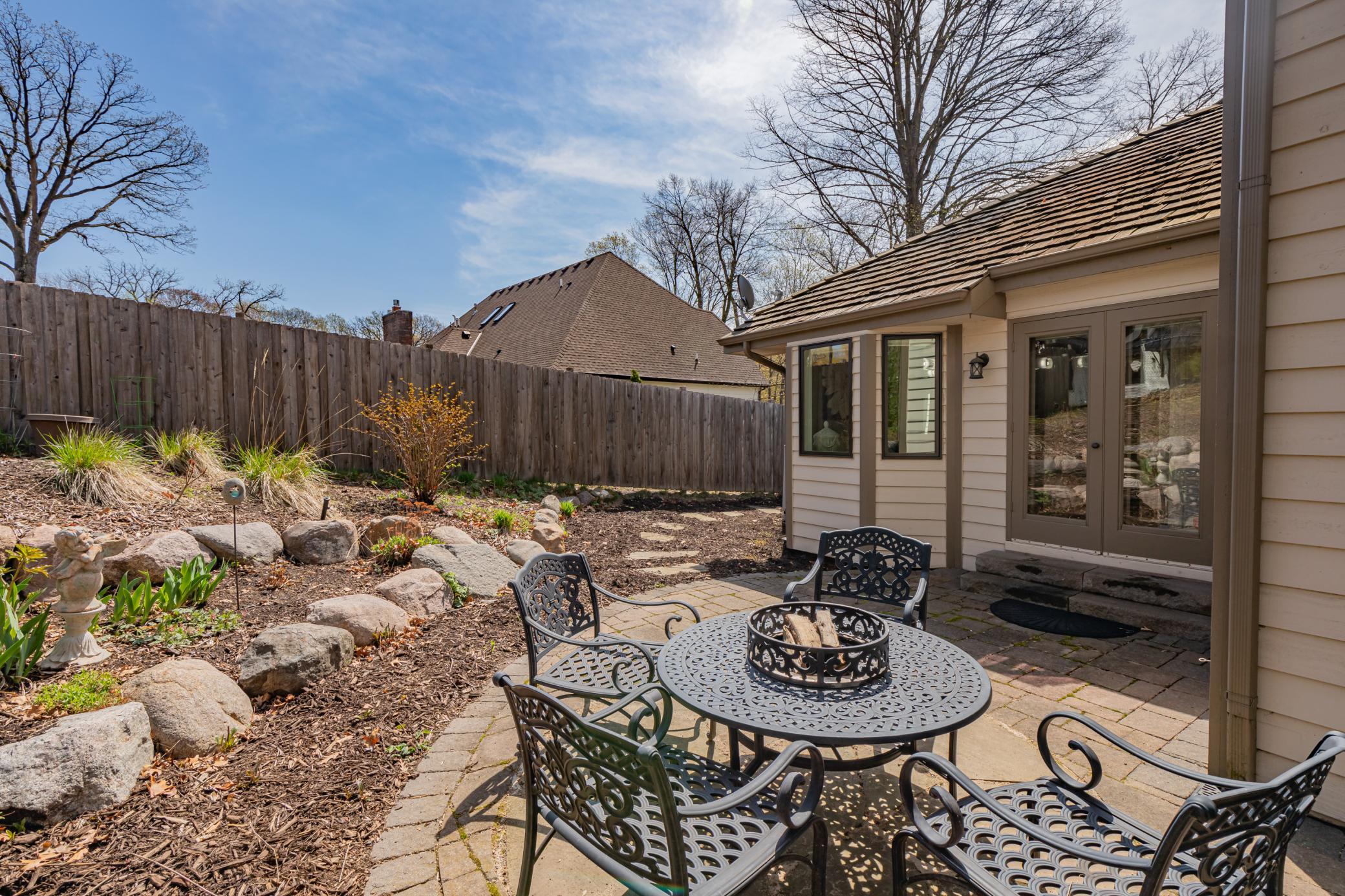 1714 Pondview Terrace