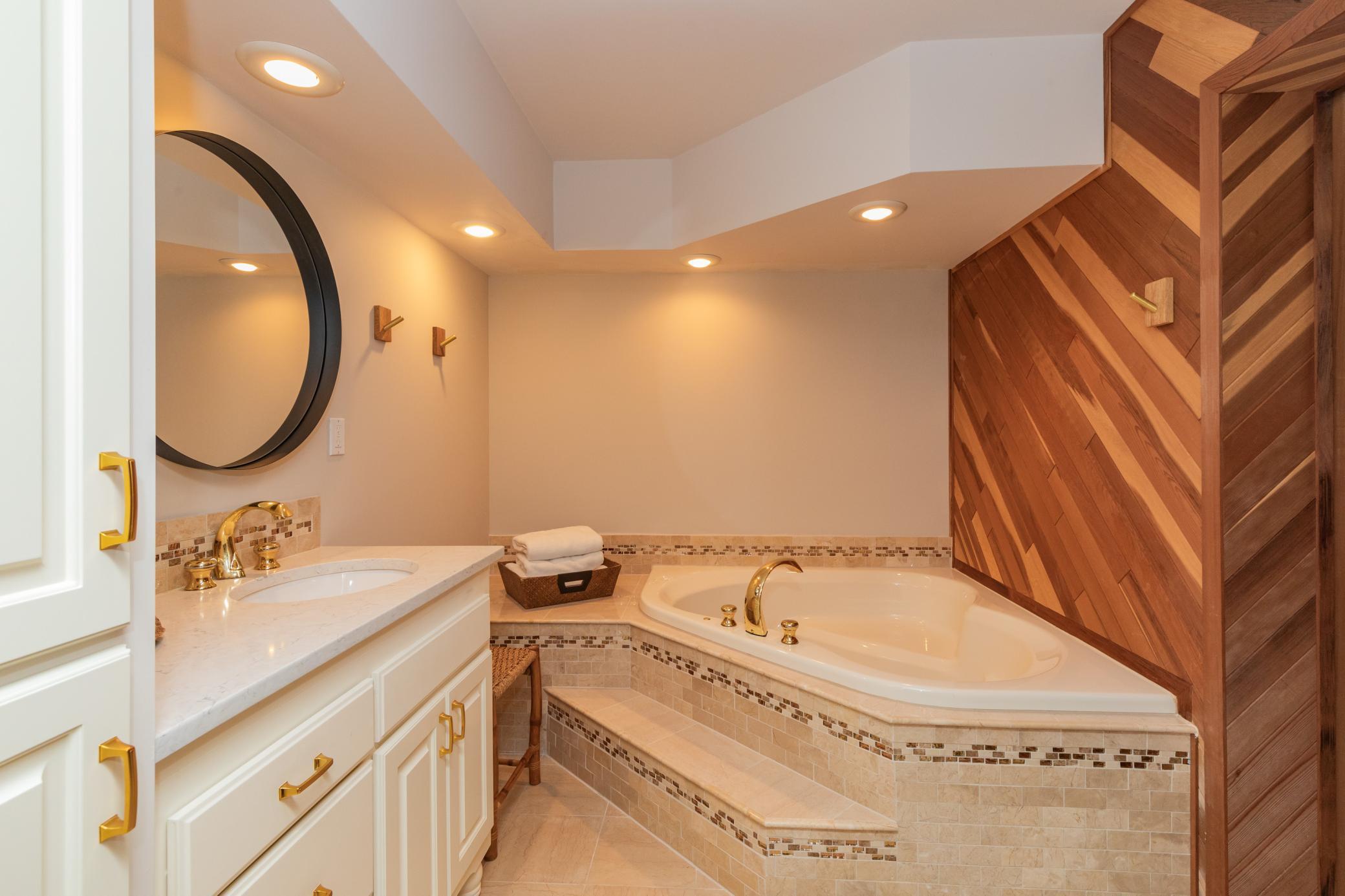 1714 Pondview Terrace