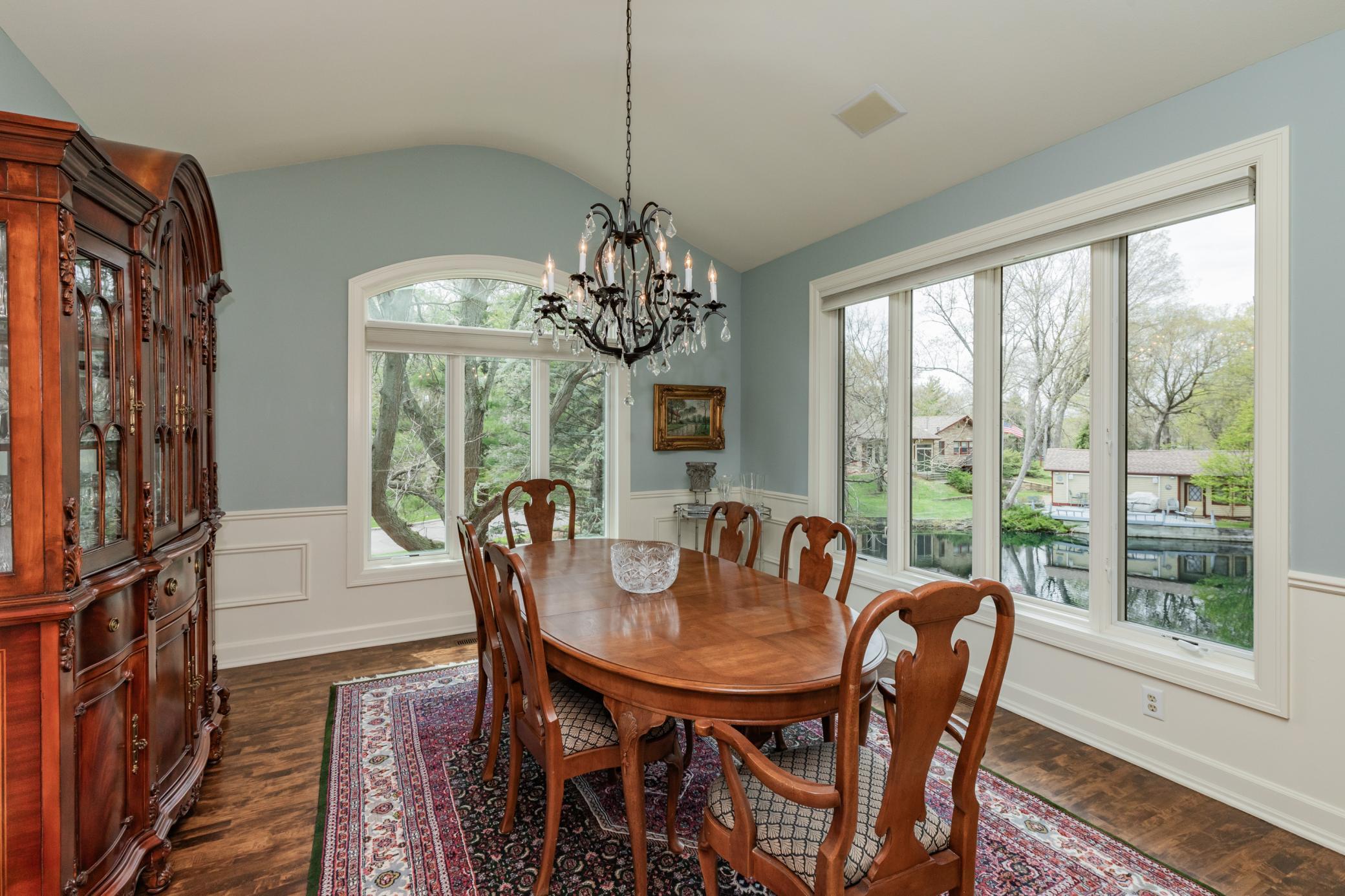 1714 Pondview Terrace