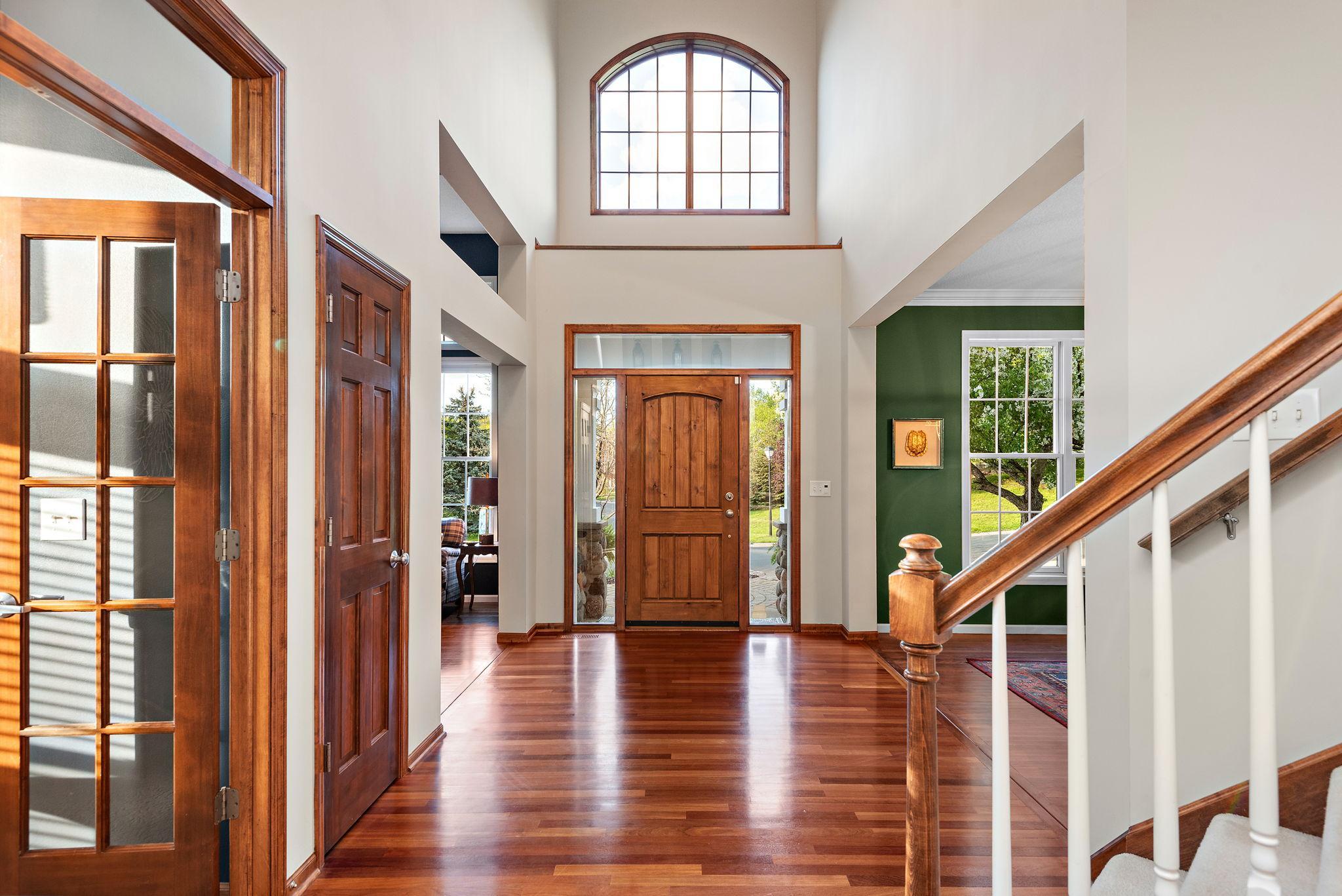 1504 Thomas Lane