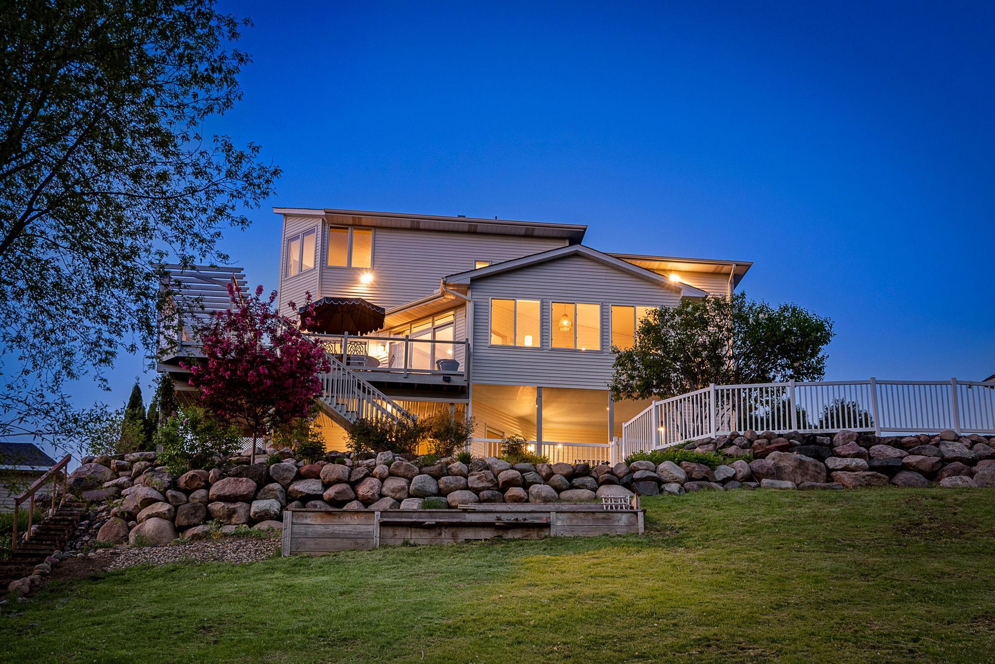 1504 Thomas Lane