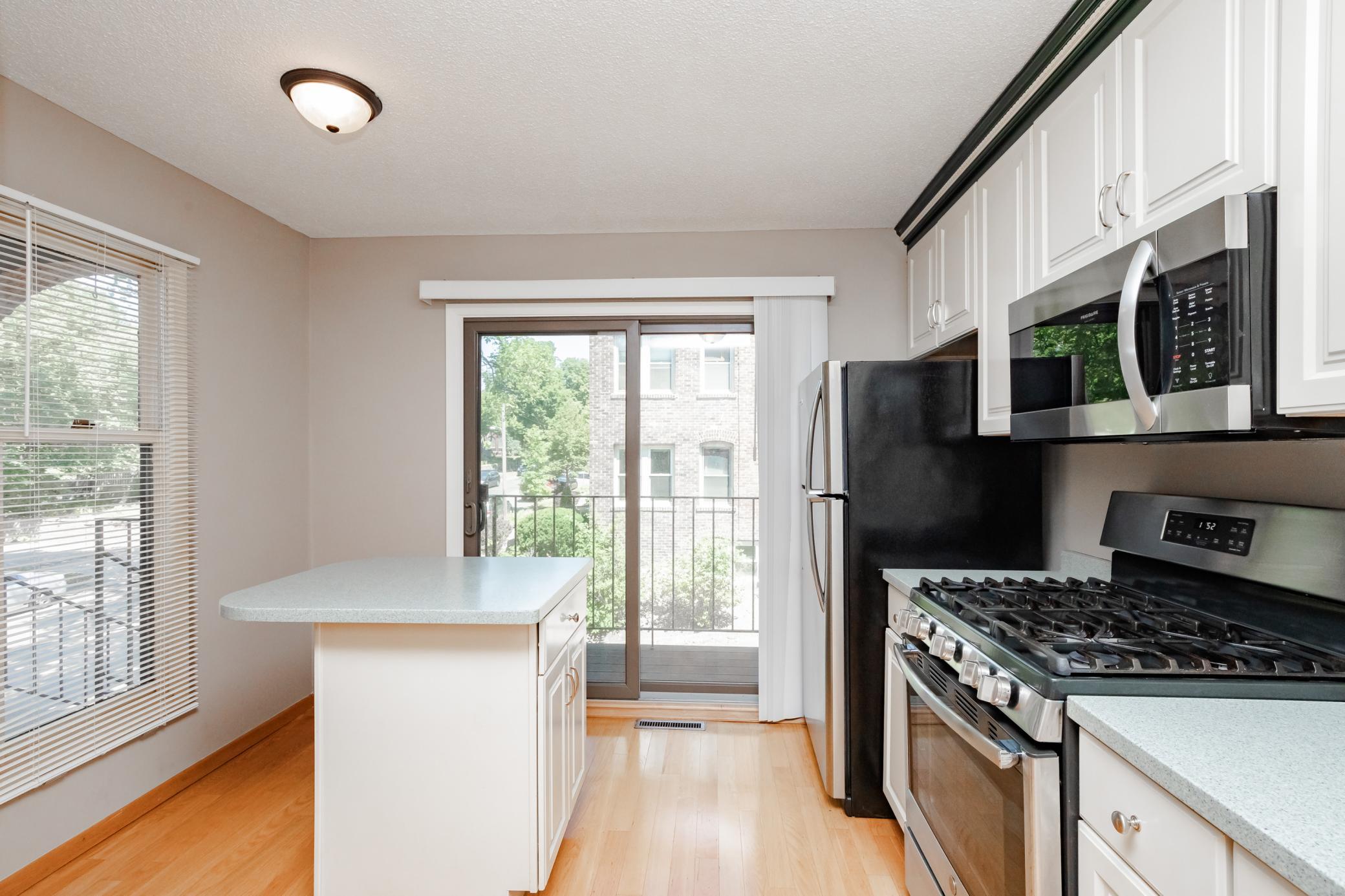 1921 Emerson Avenue S