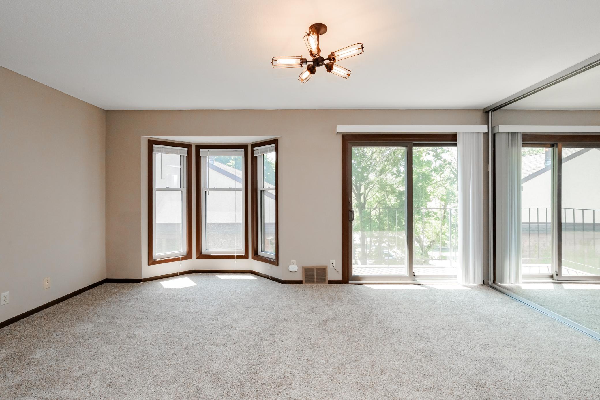 1921 Emerson Avenue S