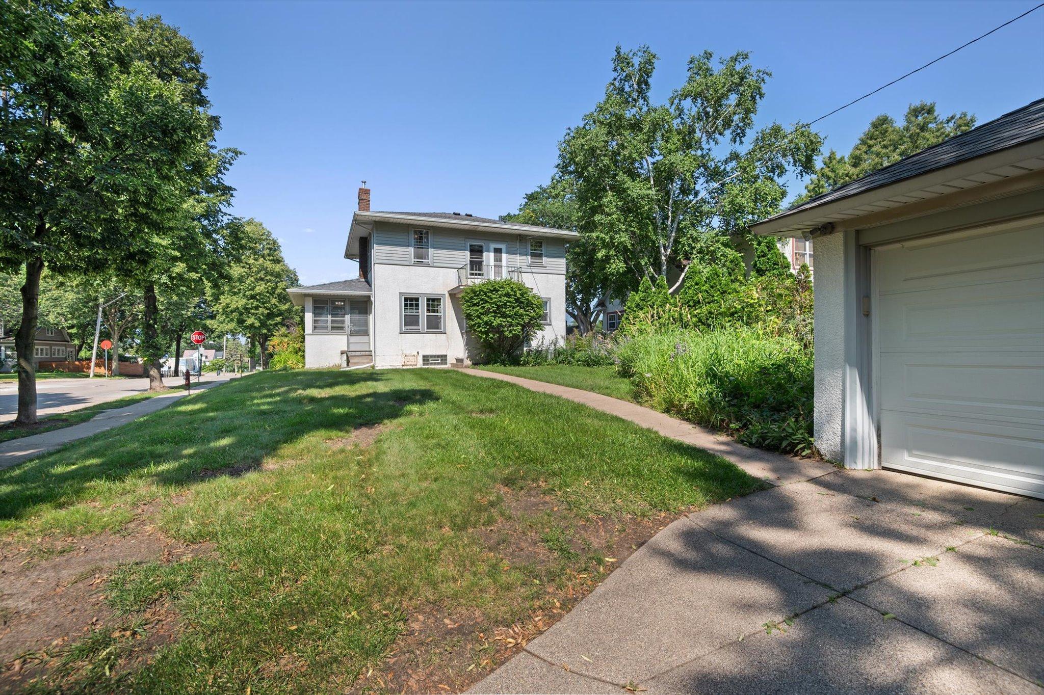 2701 Ulysses Street NE