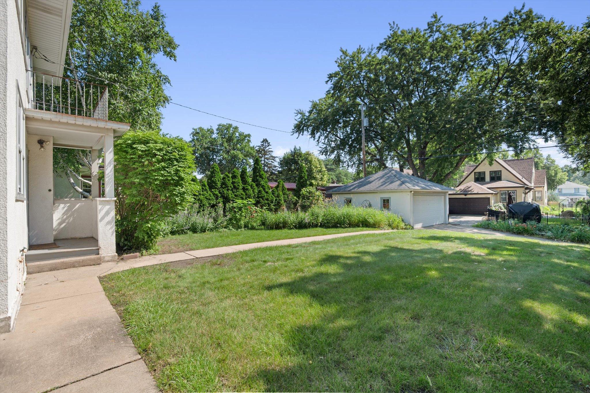 2701 Ulysses Street NE