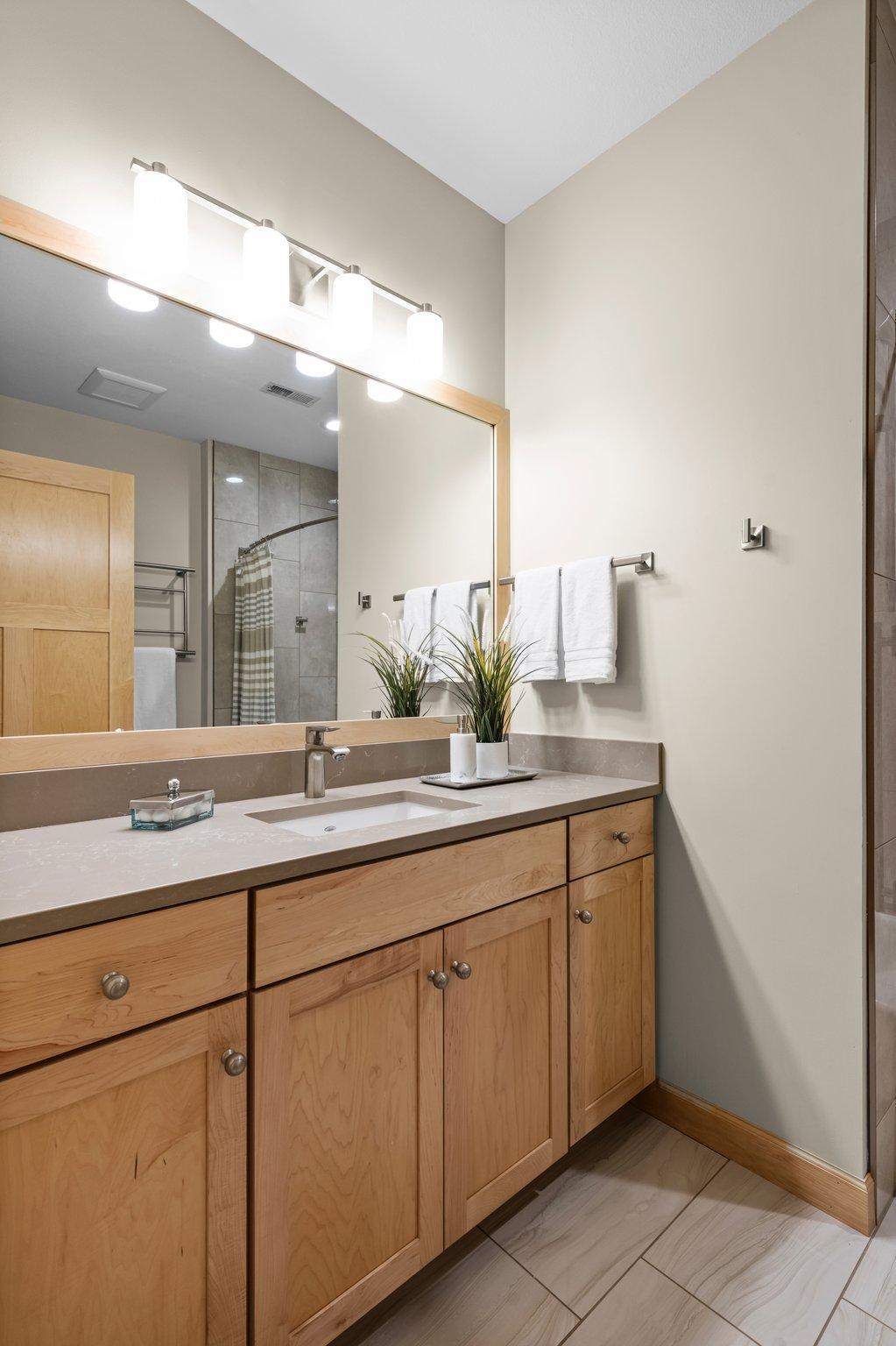 510 Grand Avenue Unit: 203