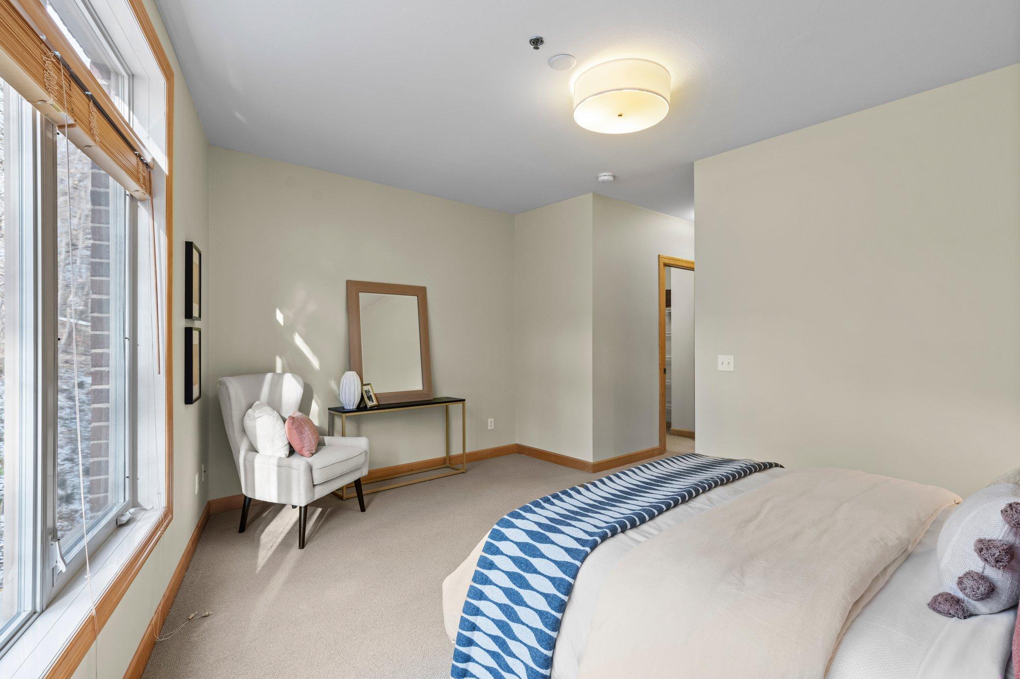 510 Grand Avenue Unit: 203