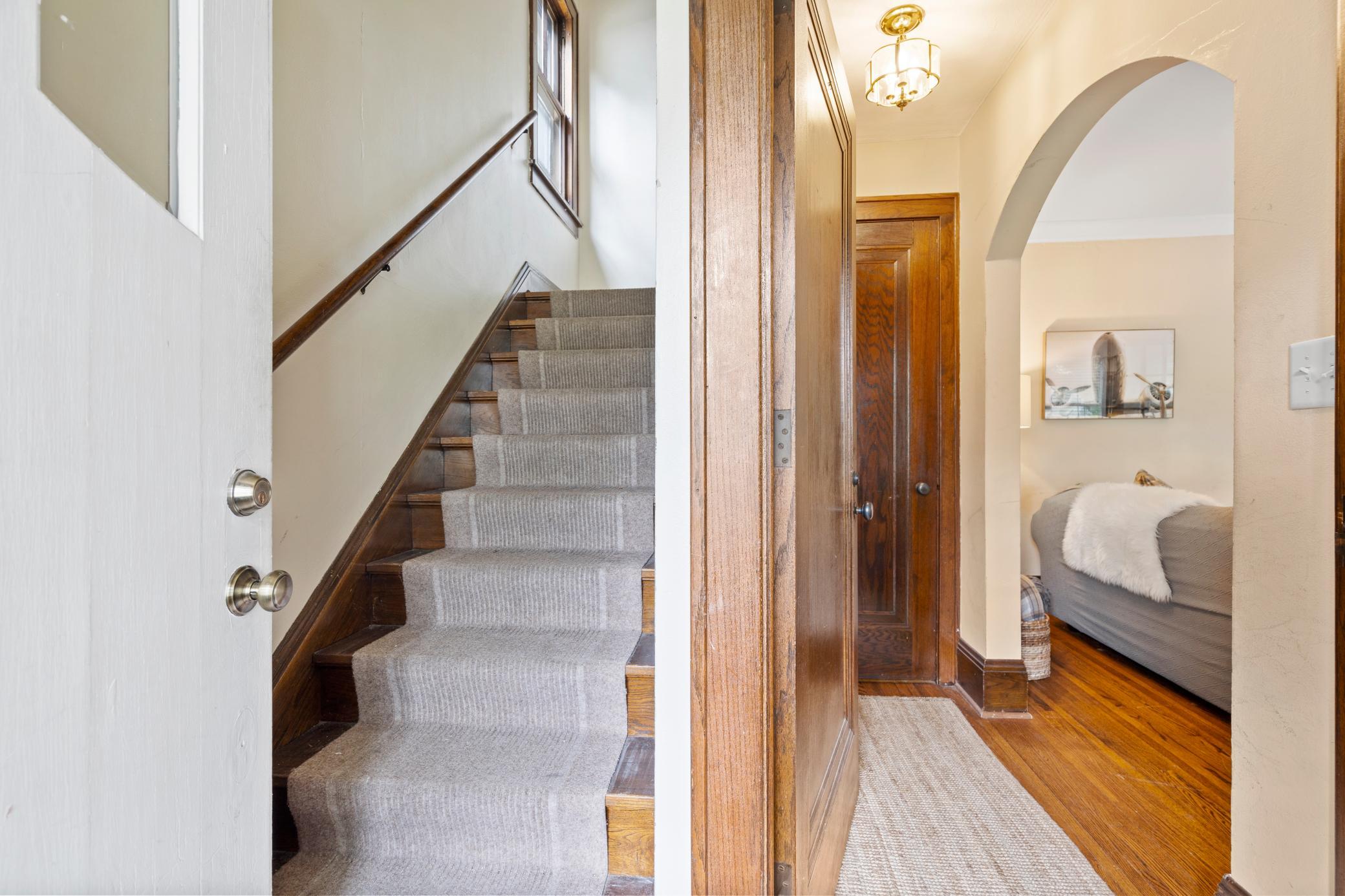 1439 Saint Clair Avenue