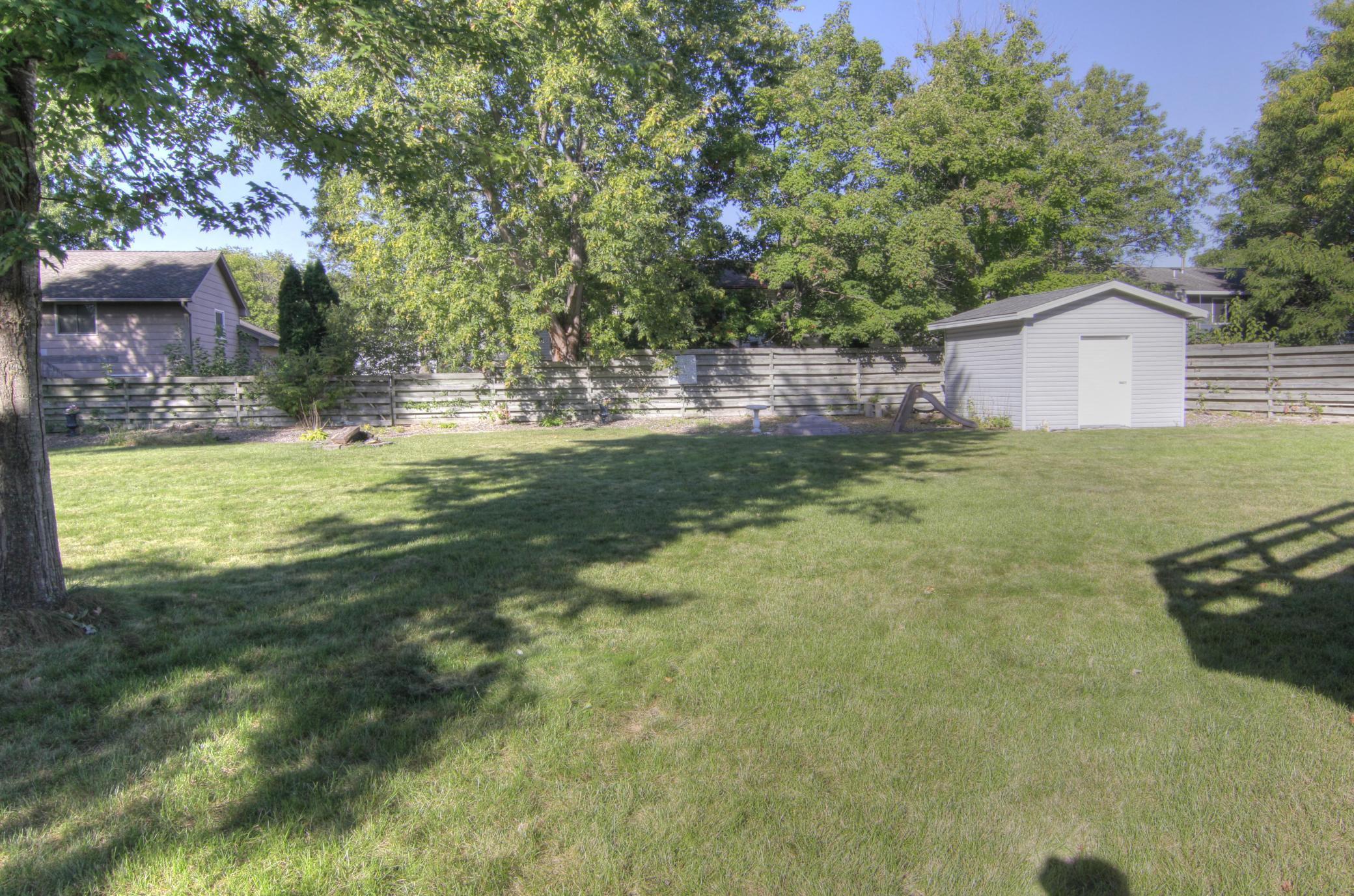 11541 Oregon Avenue N