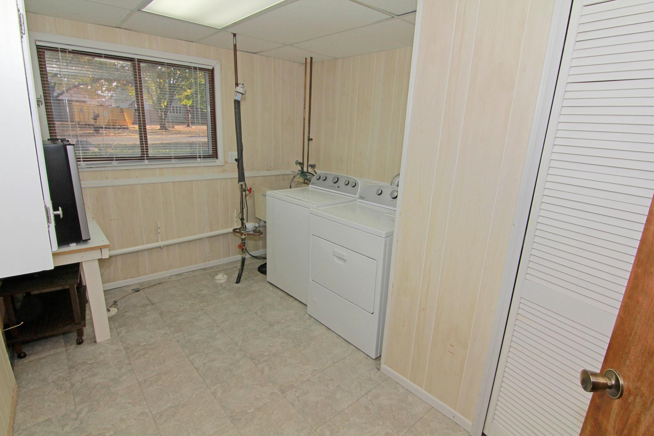 11541 Oregon Avenue N