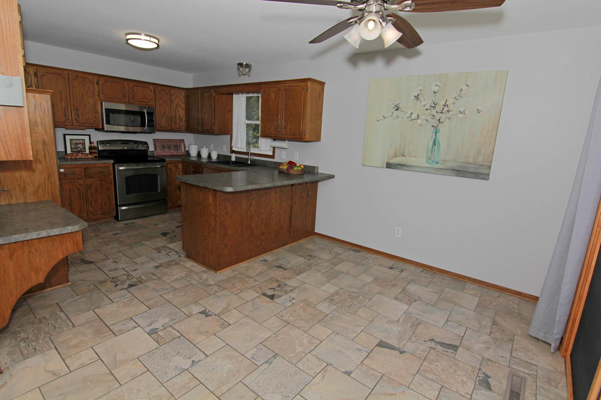 11541 Oregon Avenue N