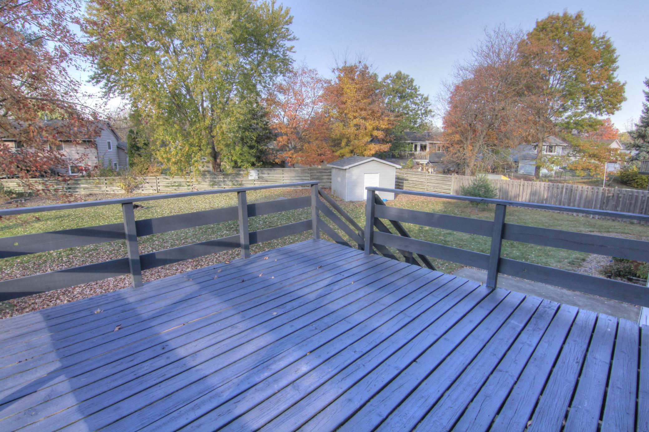 11541 Oregon Avenue N