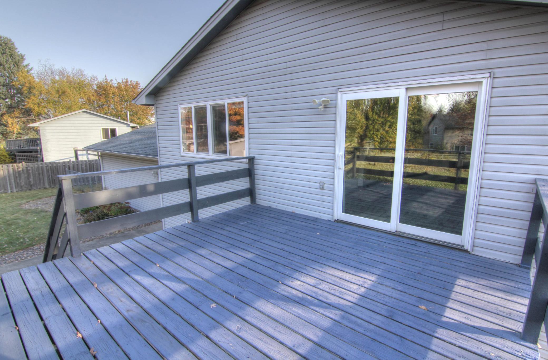 11541 Oregon Avenue N