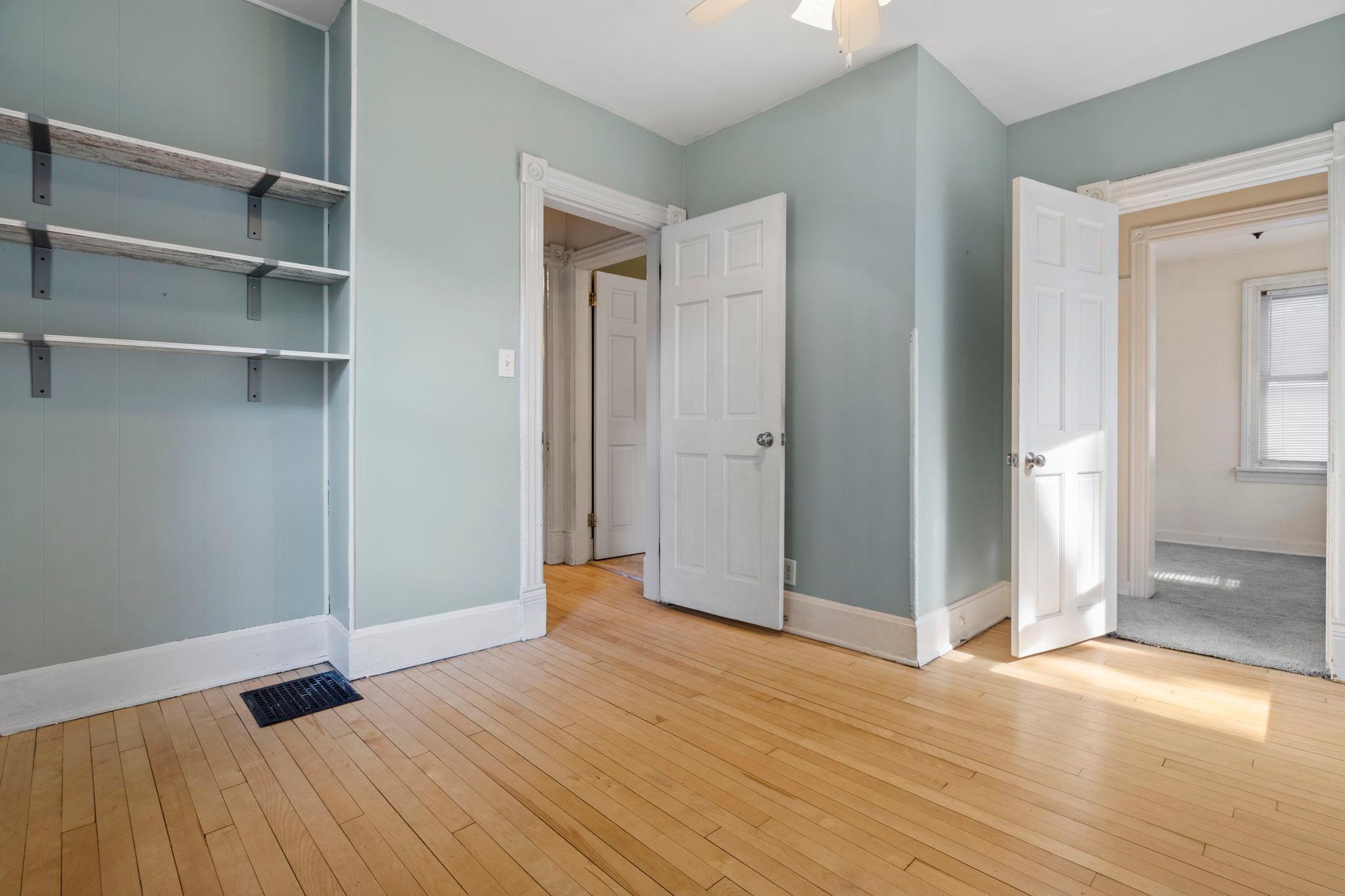 1724 Van Buren Avenue