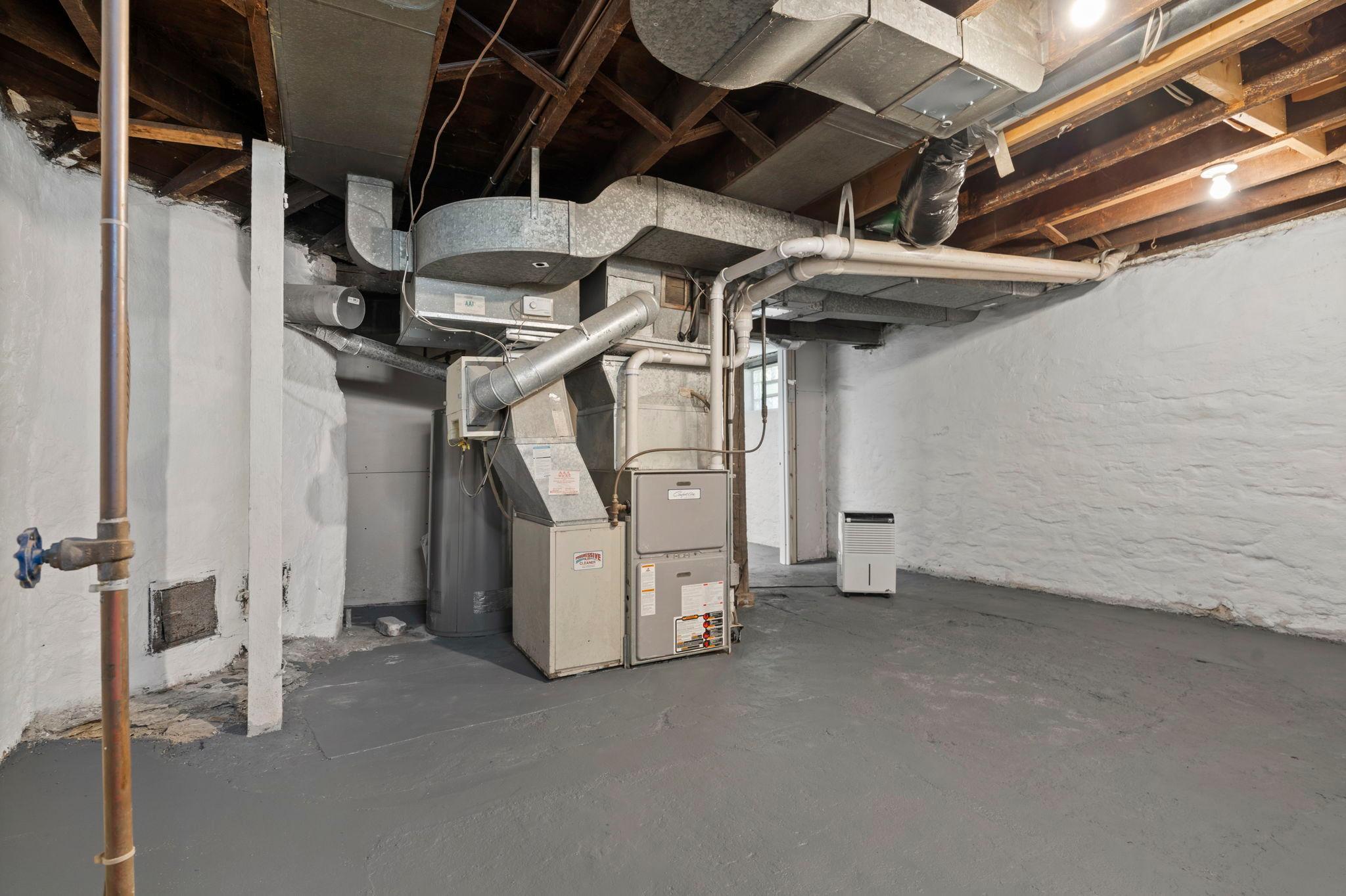 1724 Van Buren Avenue