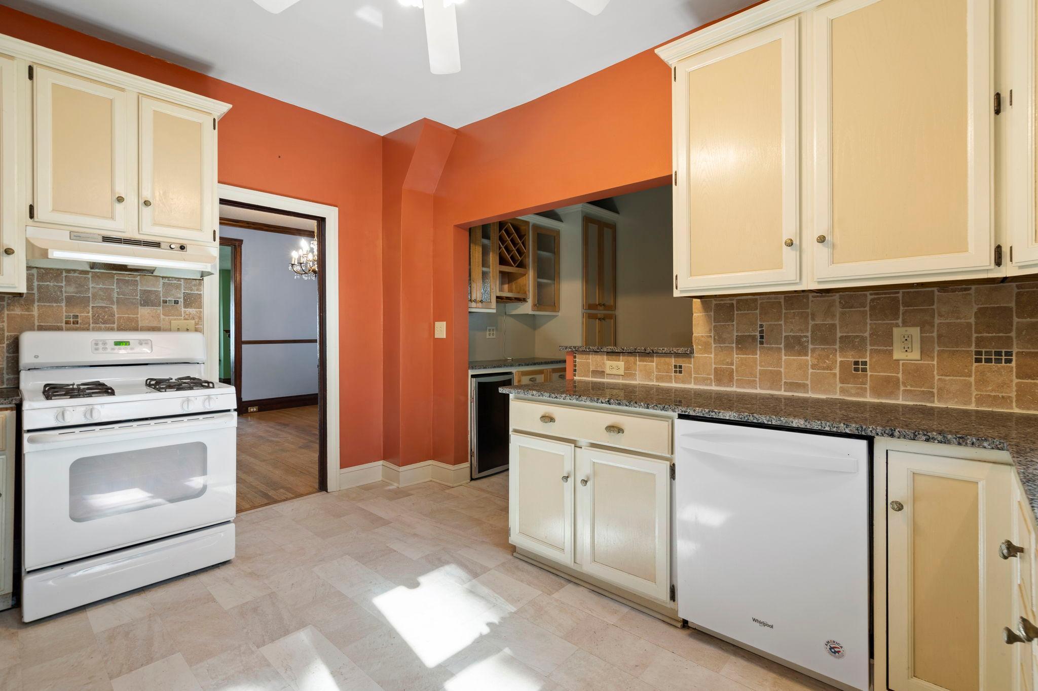 1724 Van Buren Avenue