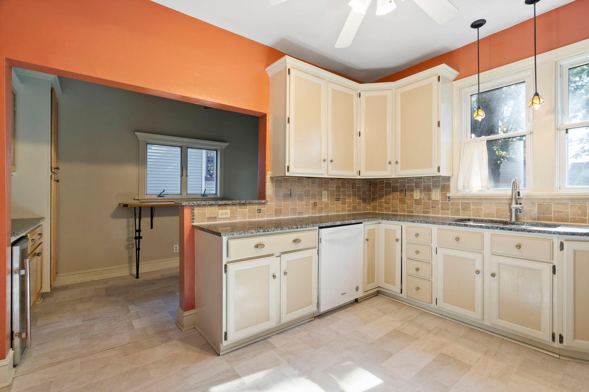 1724 Van Buren Avenue