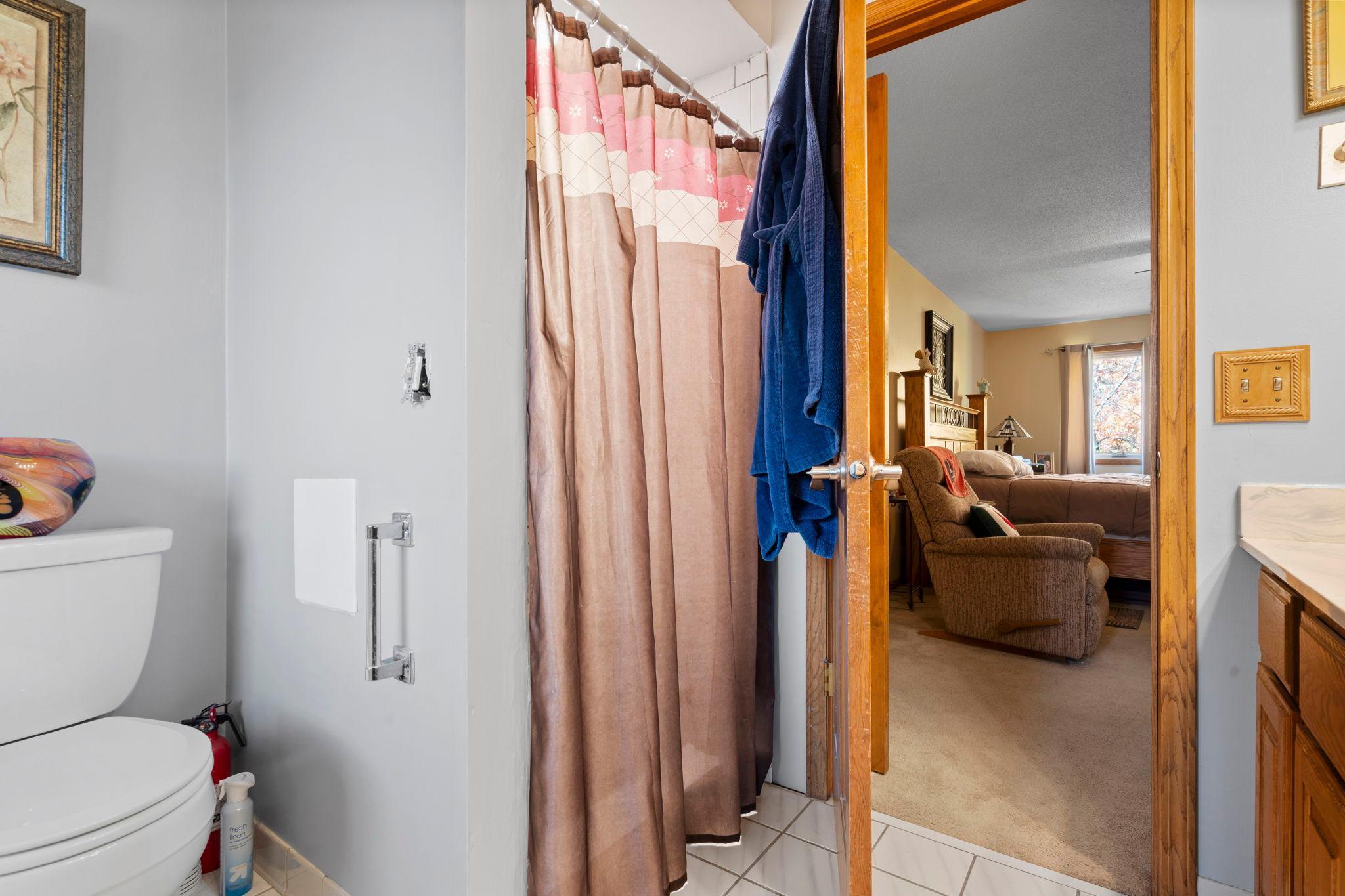 17711 Creek Ridge Pass