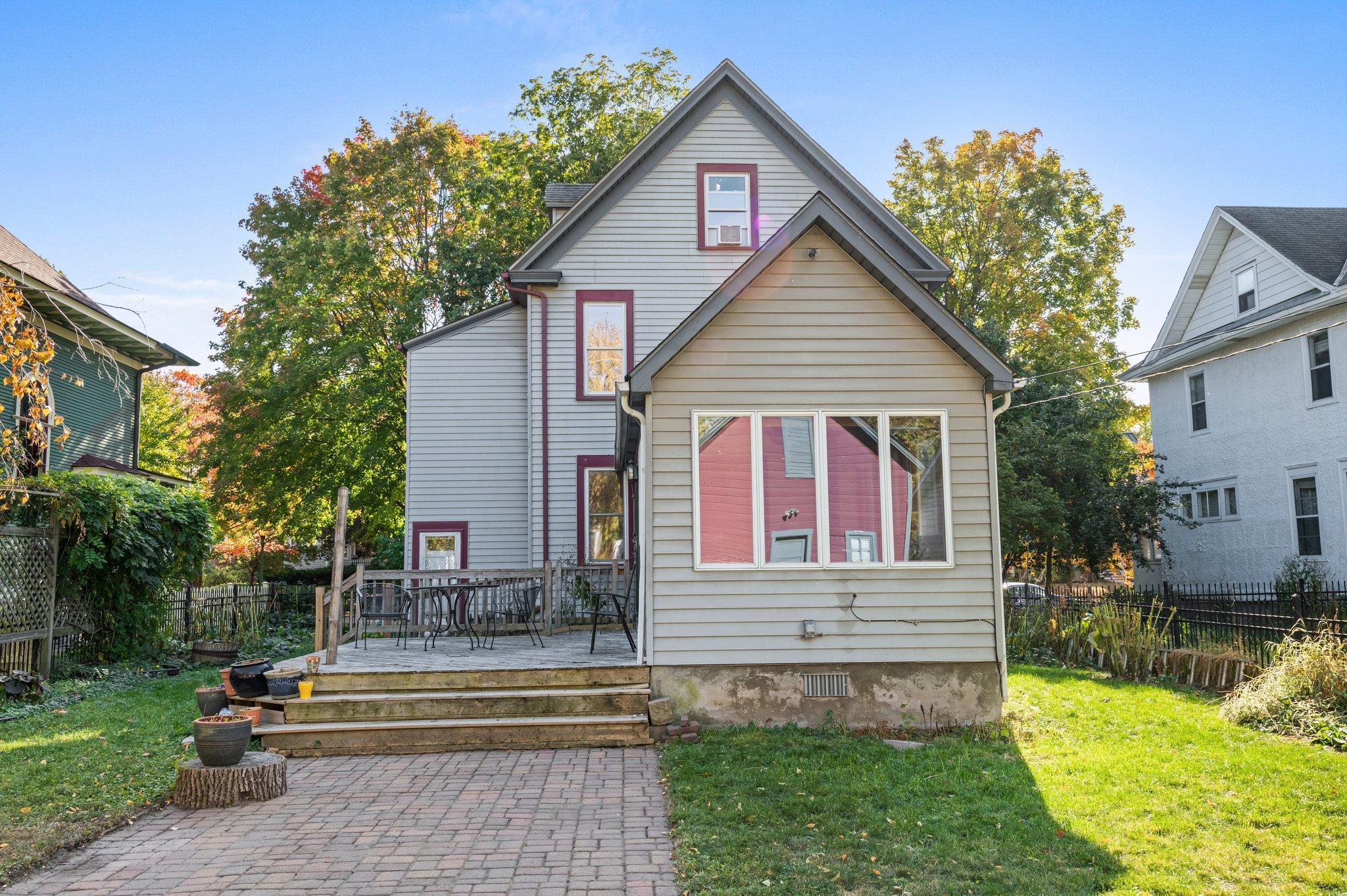 1873 Iglehart Avenue