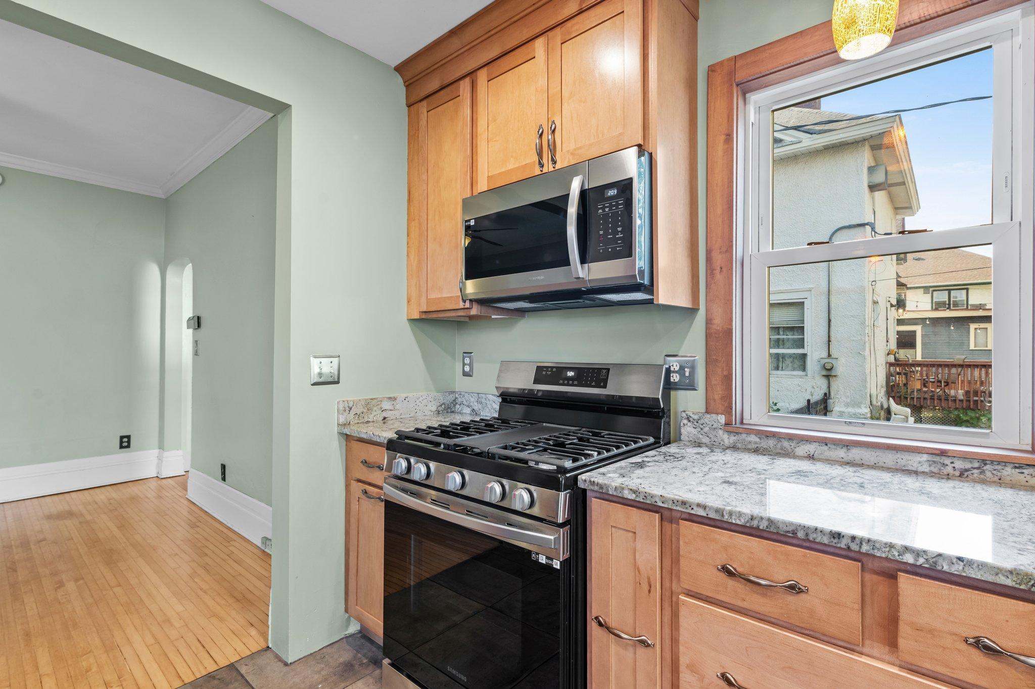 1873 Iglehart Avenue