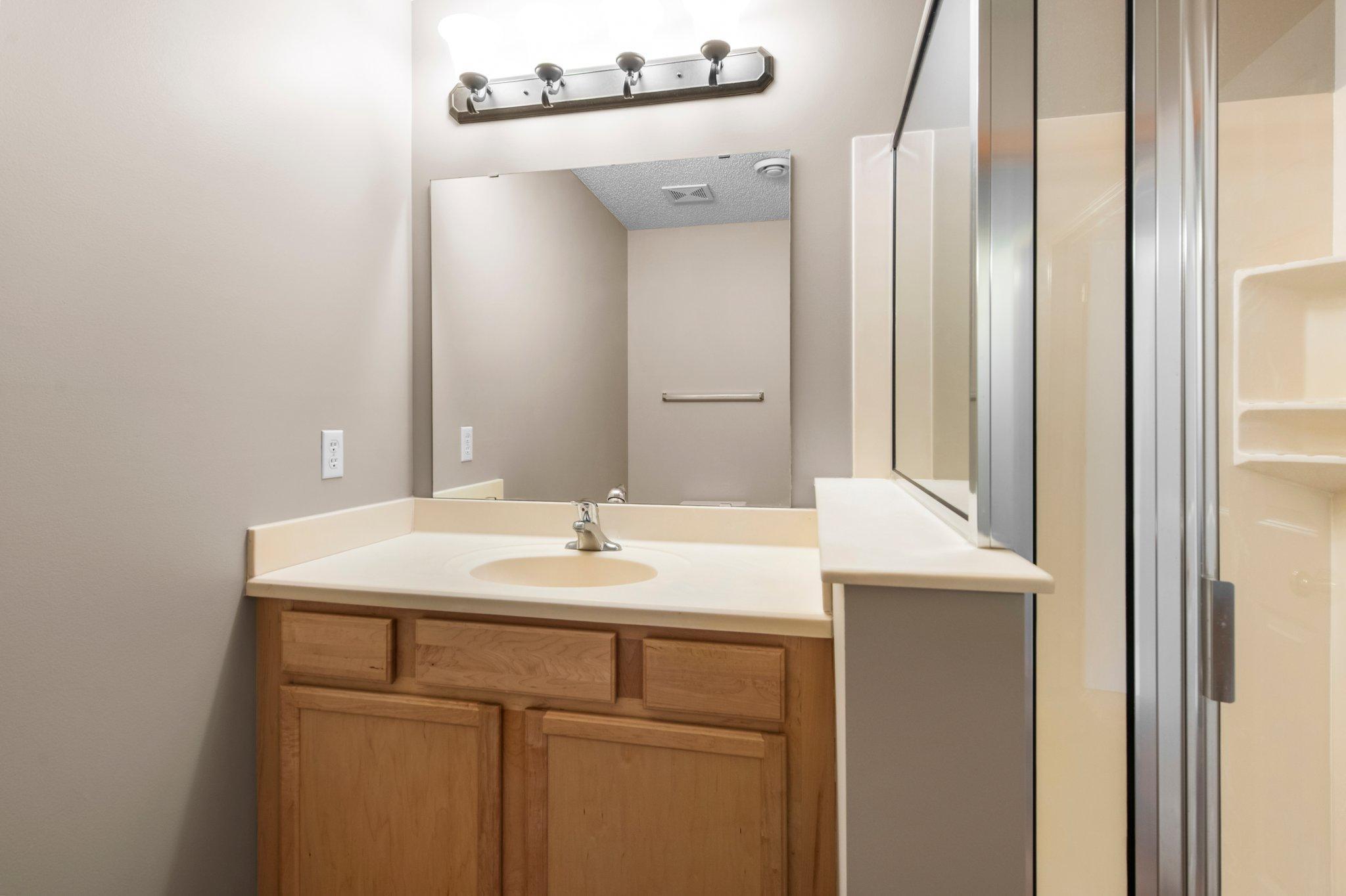 15633 Eaglewood Lane Unit: 1404