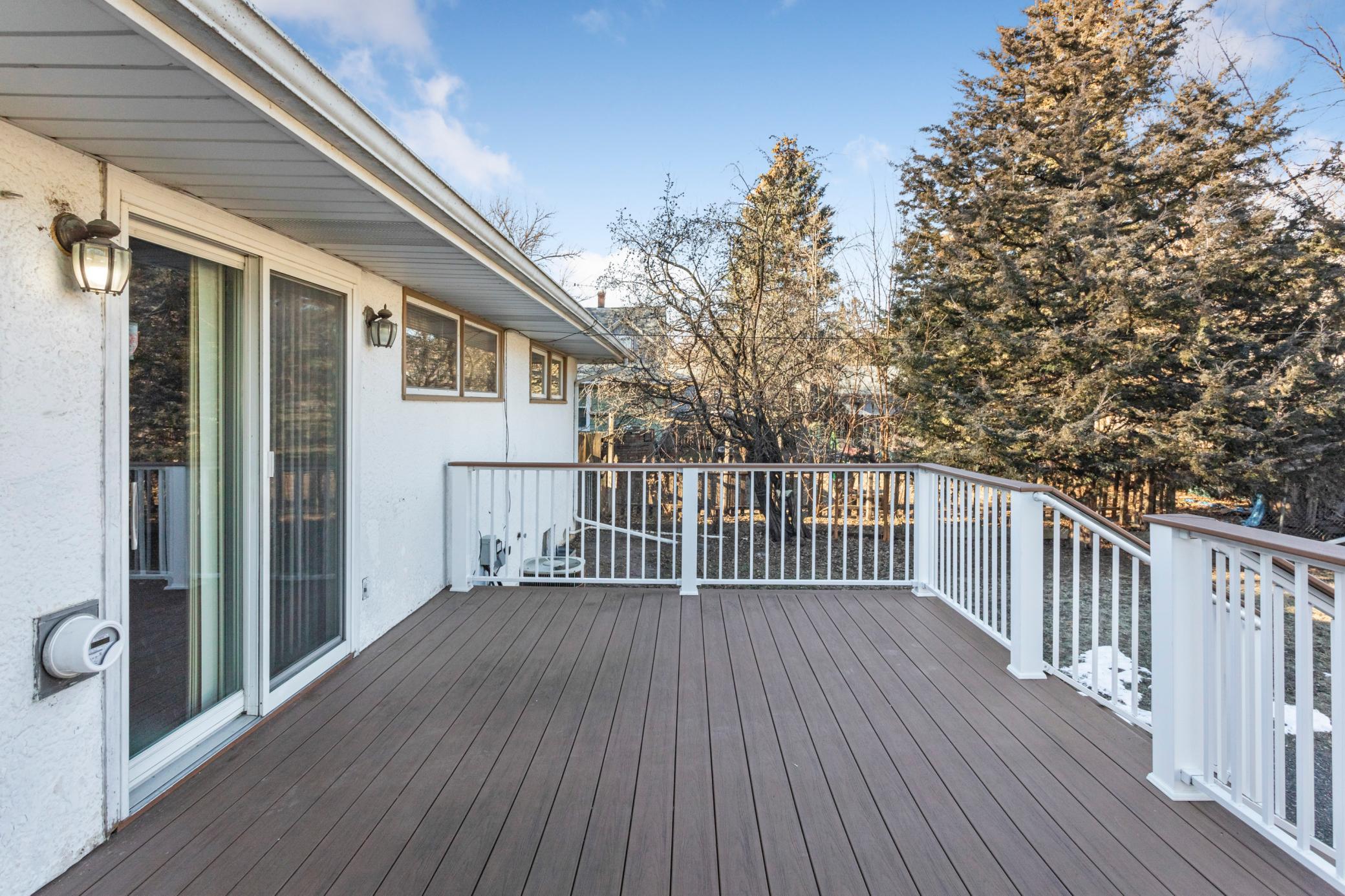 999 Armstrong Avenue