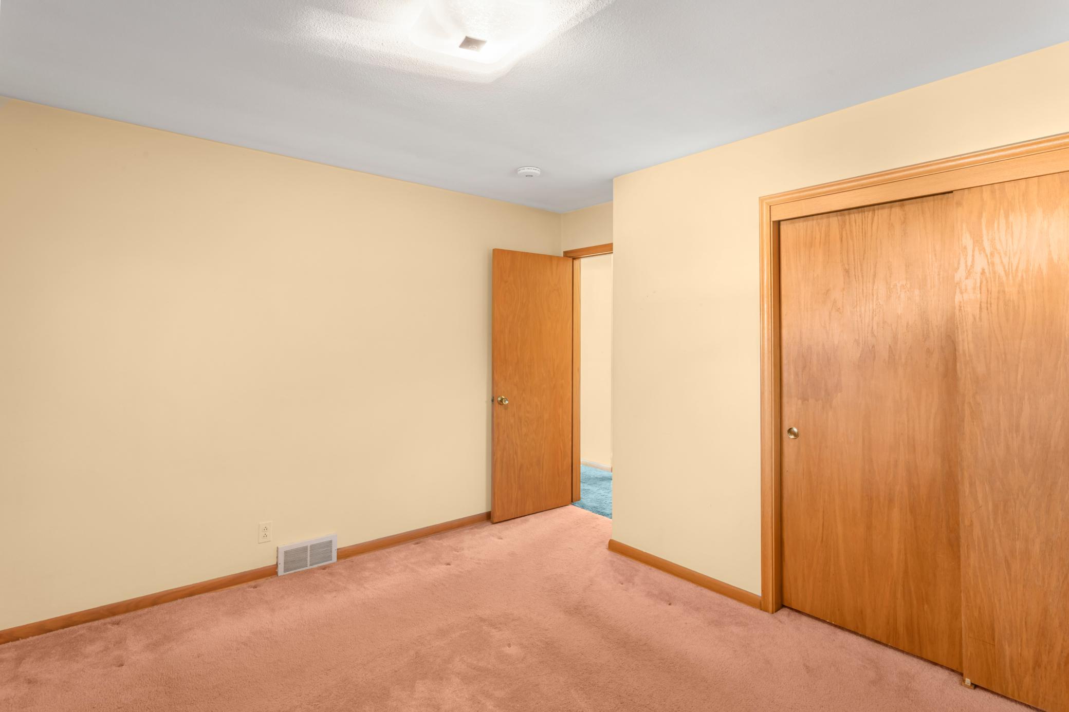 999 Armstrong Avenue