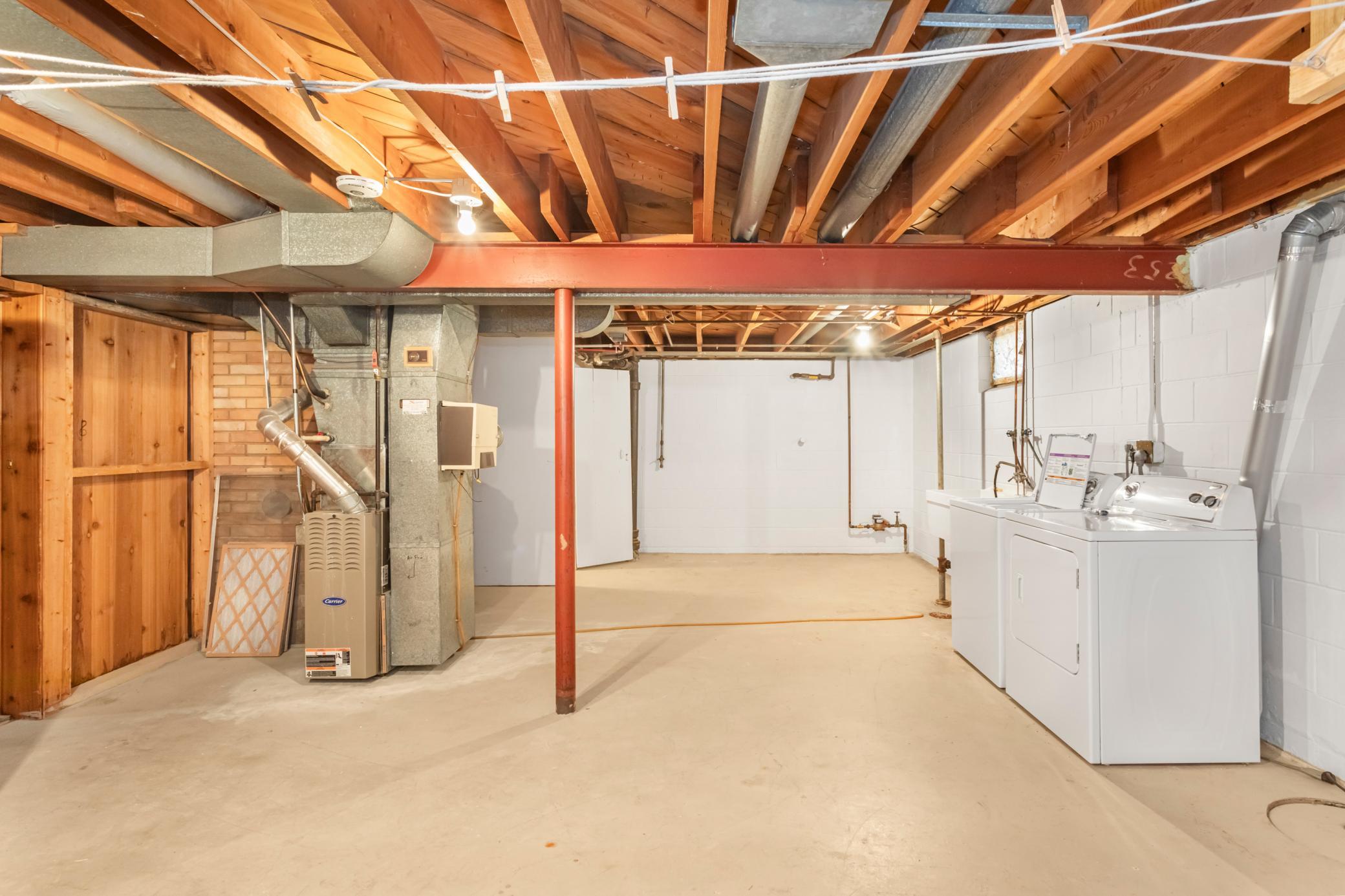 999 Armstrong Avenue