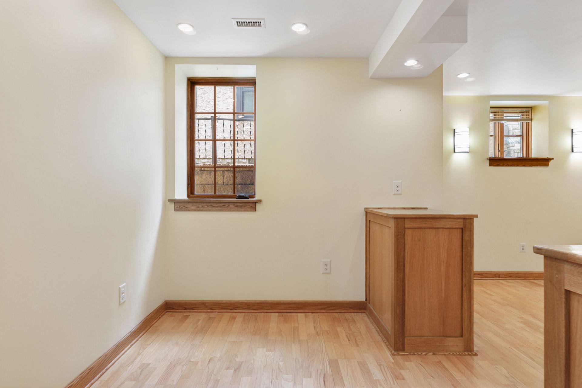 1607 Pinehurst Avenue