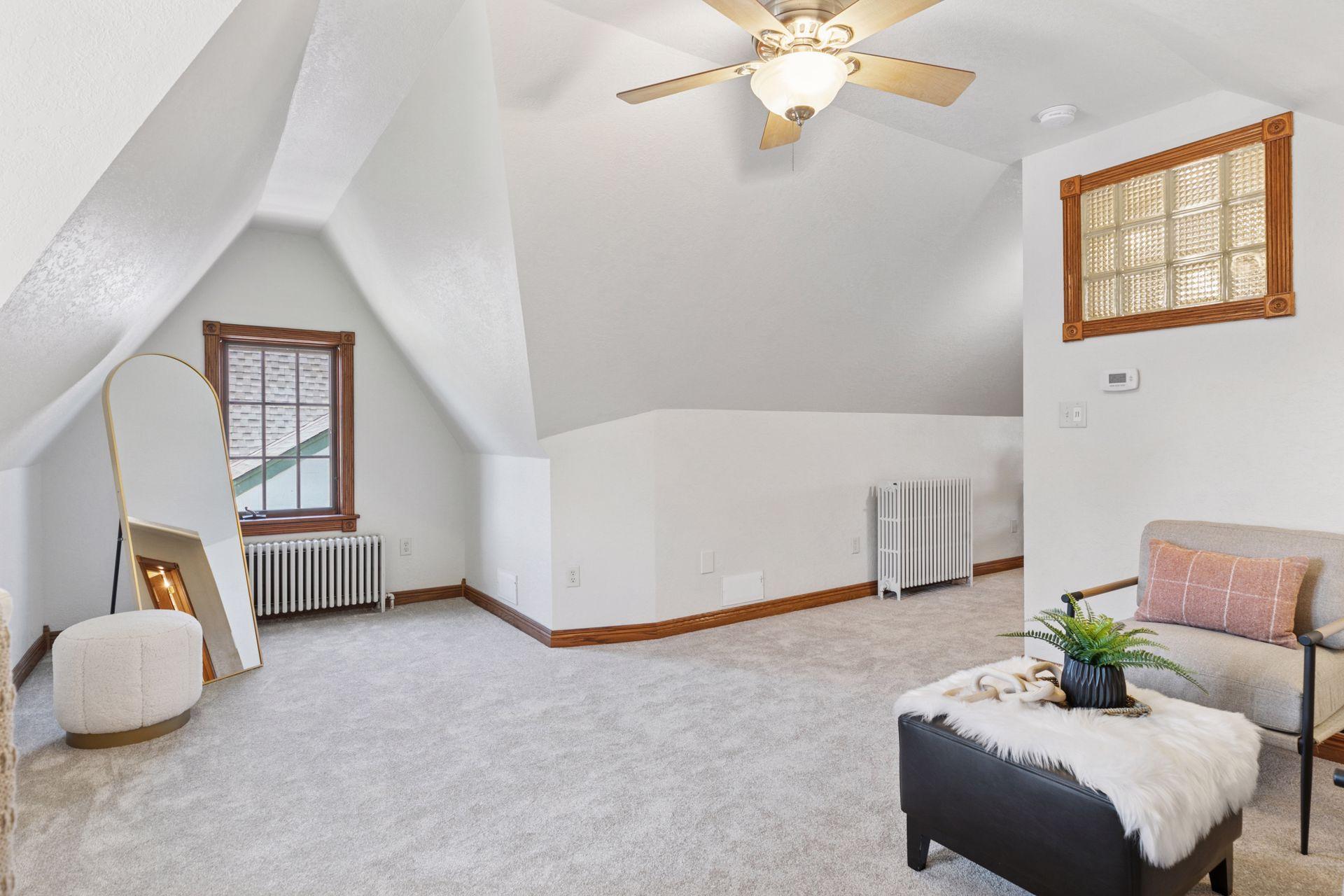 1607 Pinehurst Avenue