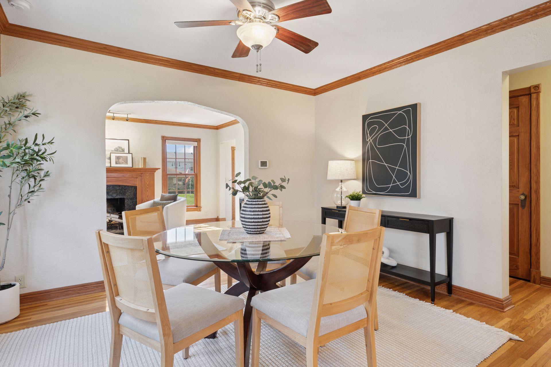 1607 Pinehurst Avenue