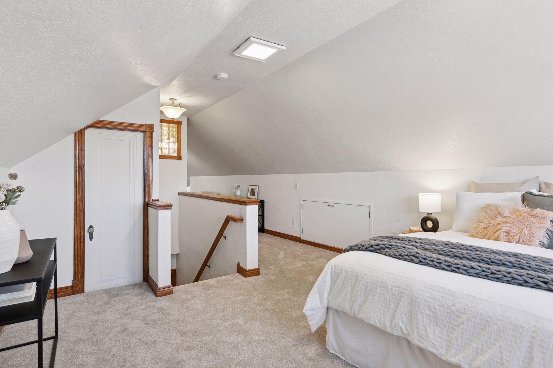 1607 Pinehurst Avenue