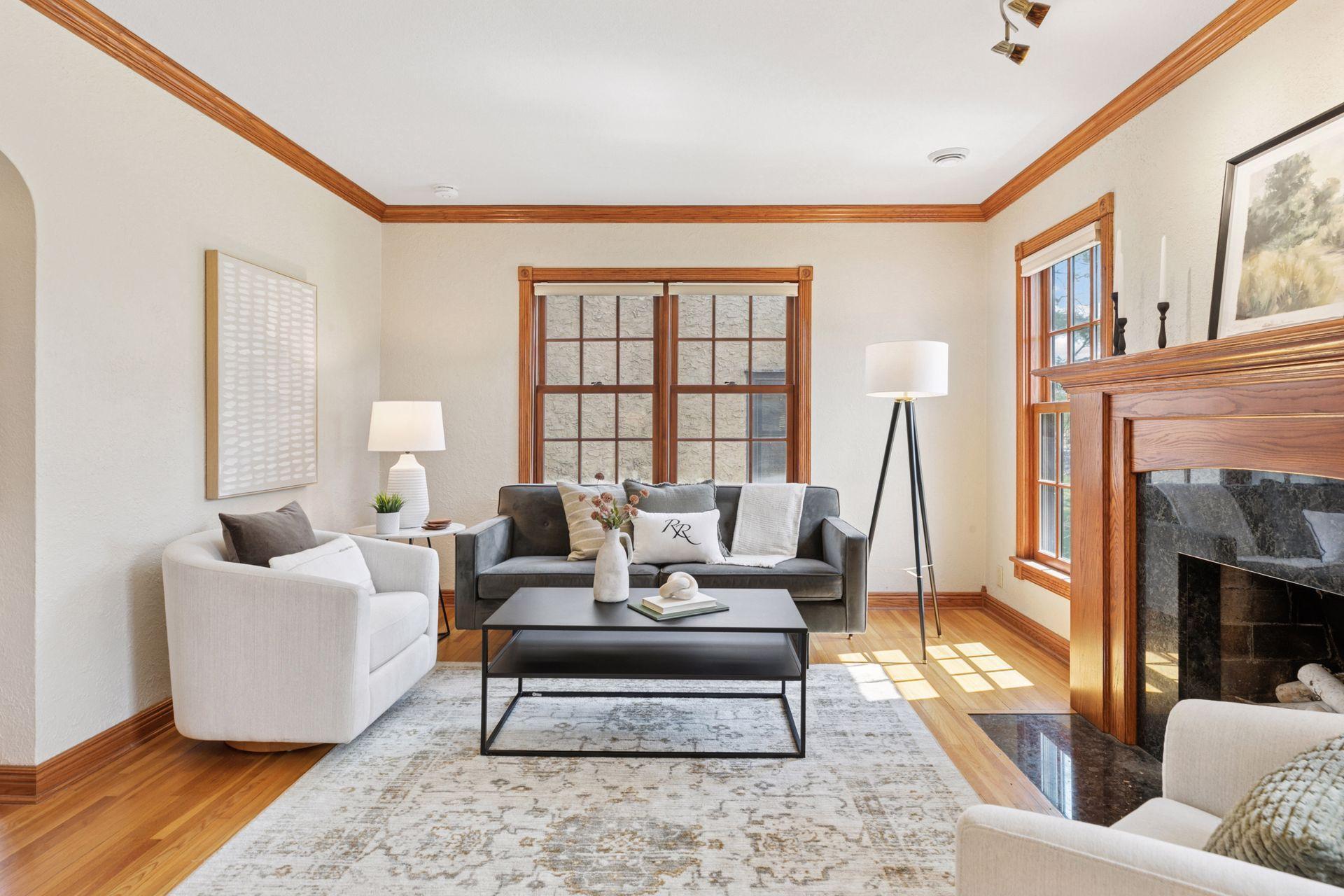 1607 Pinehurst Avenue