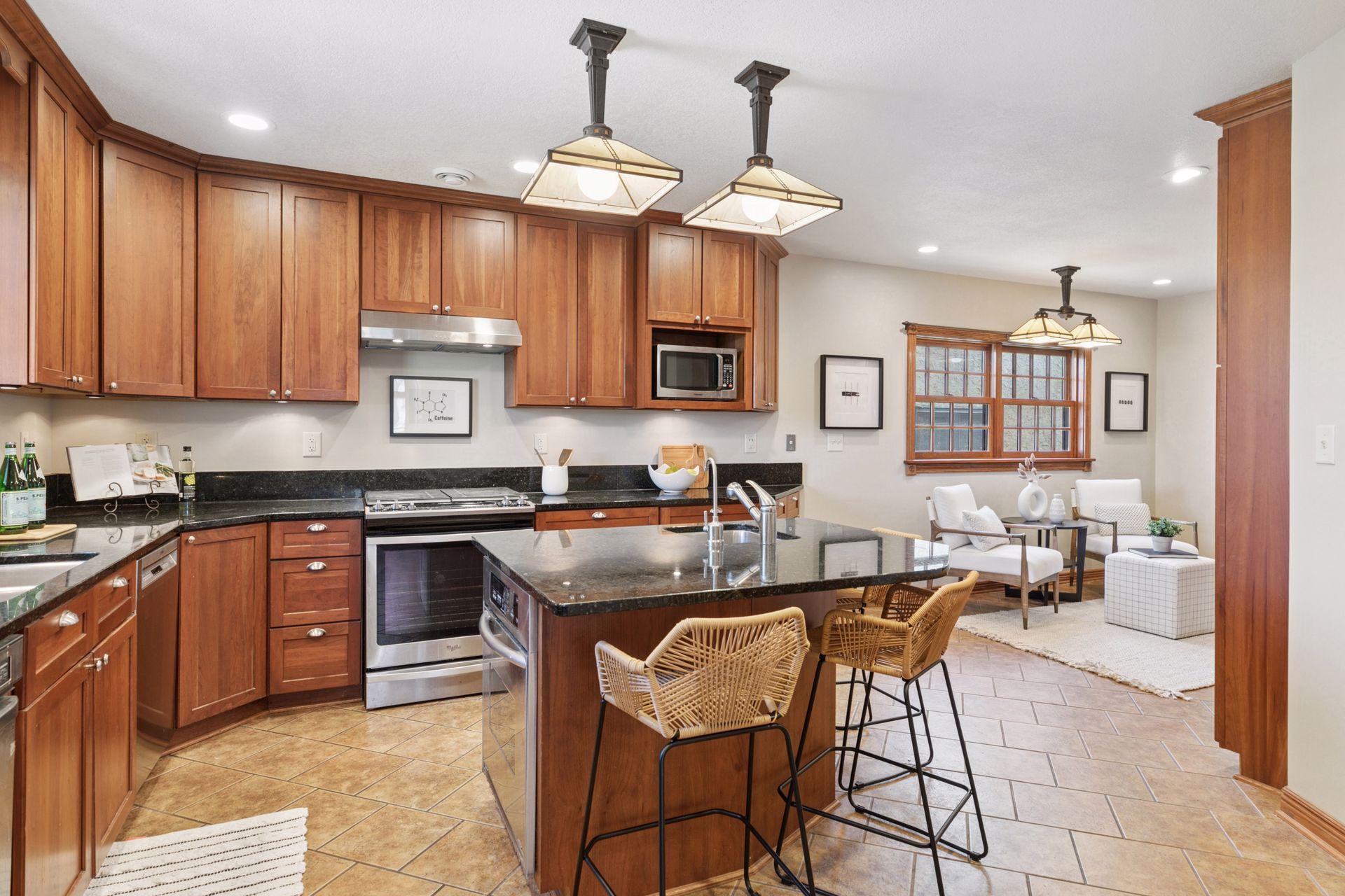 1607 Pinehurst Avenue