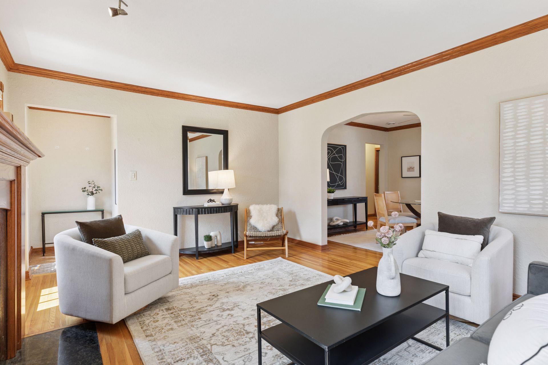 1607 Pinehurst Avenue